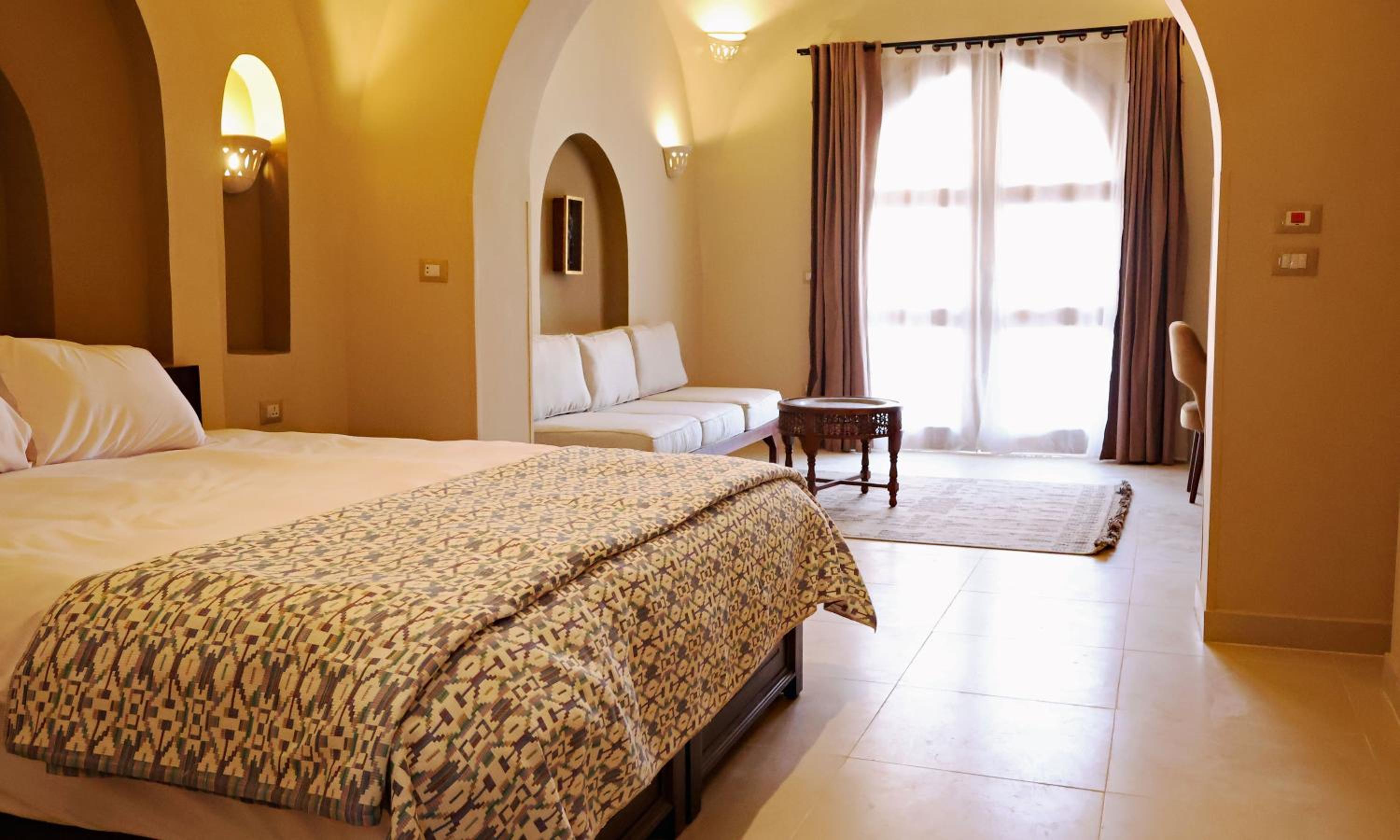 Suite with Mountain View