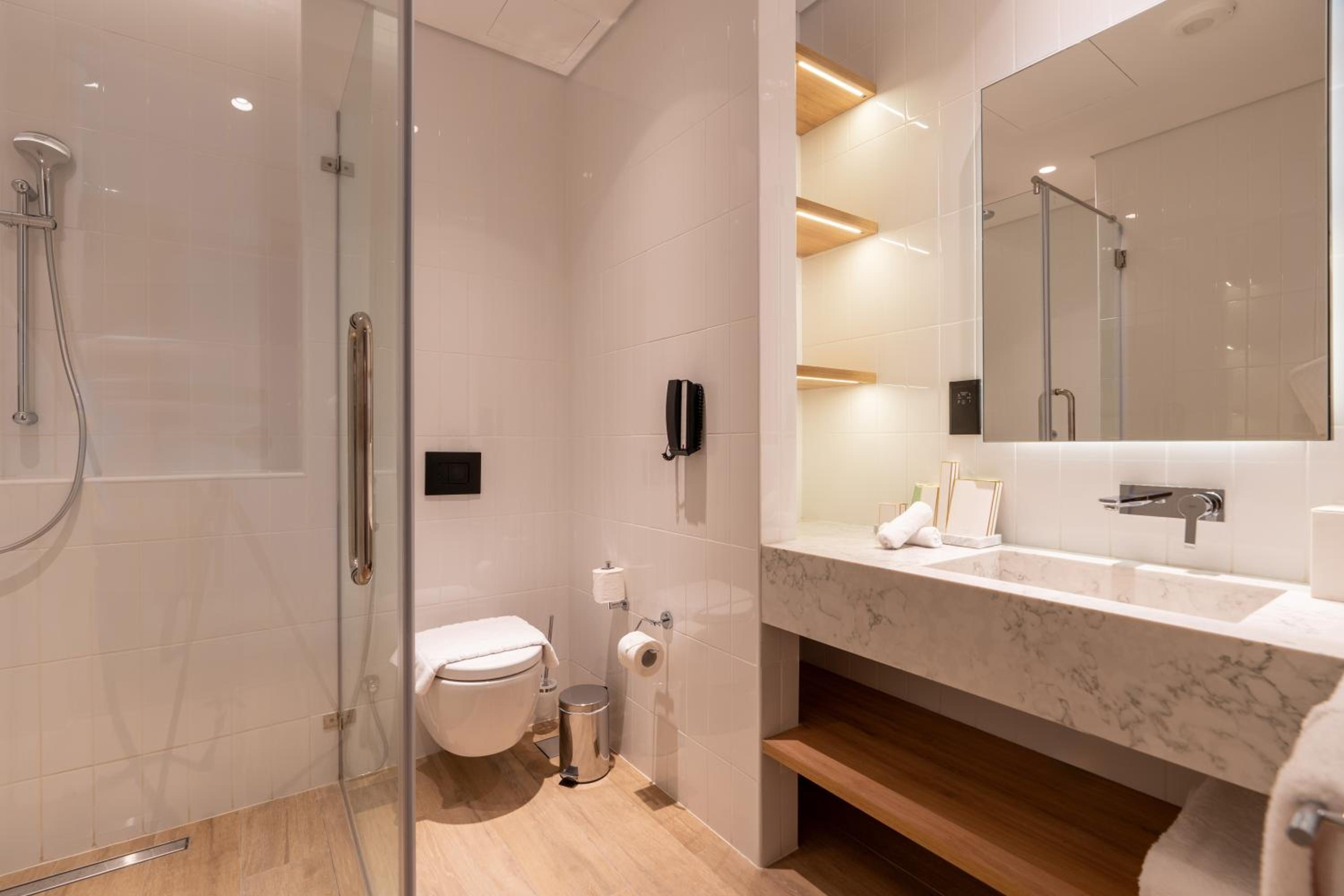 Deluxe Twin Room - Photo 7