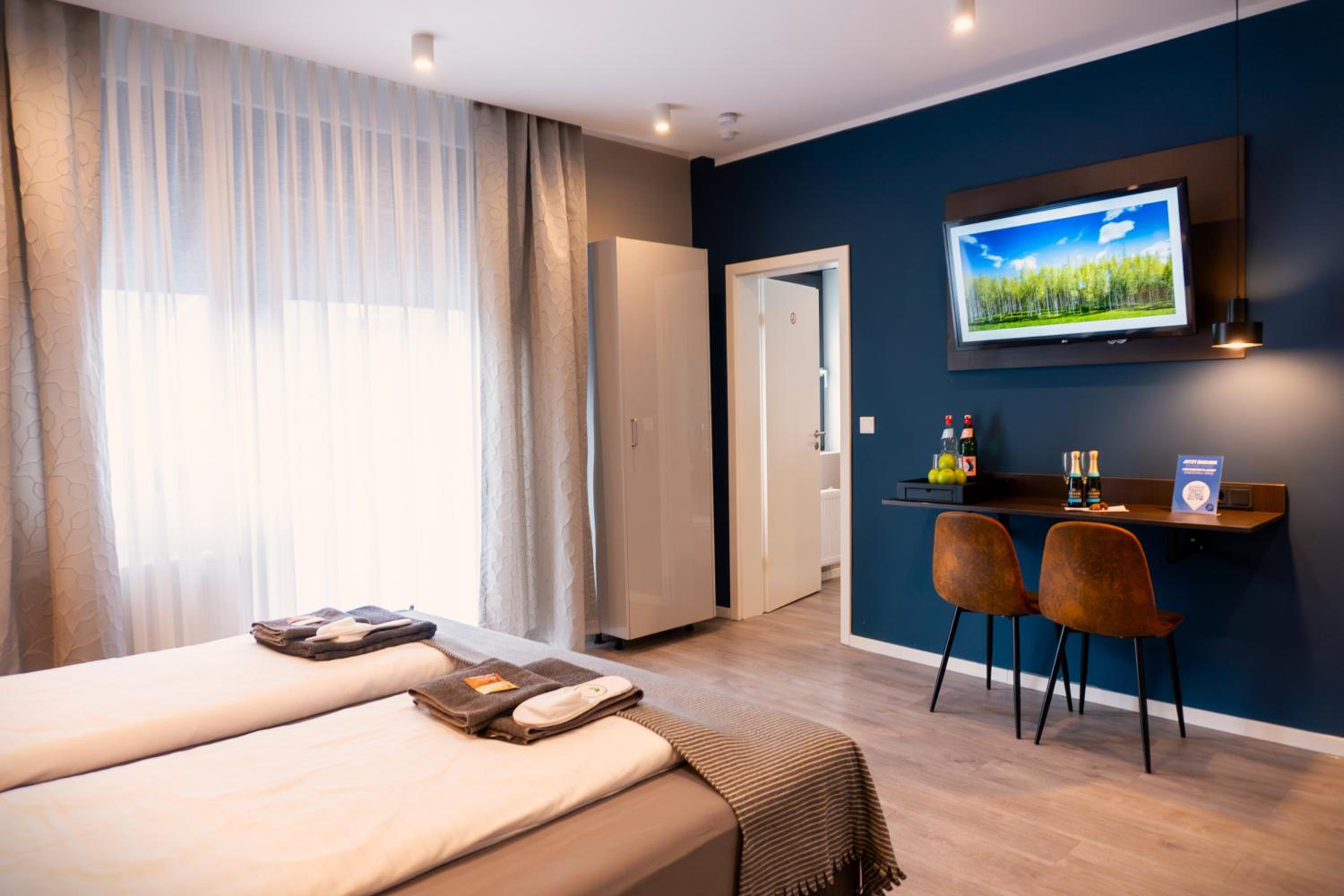 Deluxe Double Room photo 3