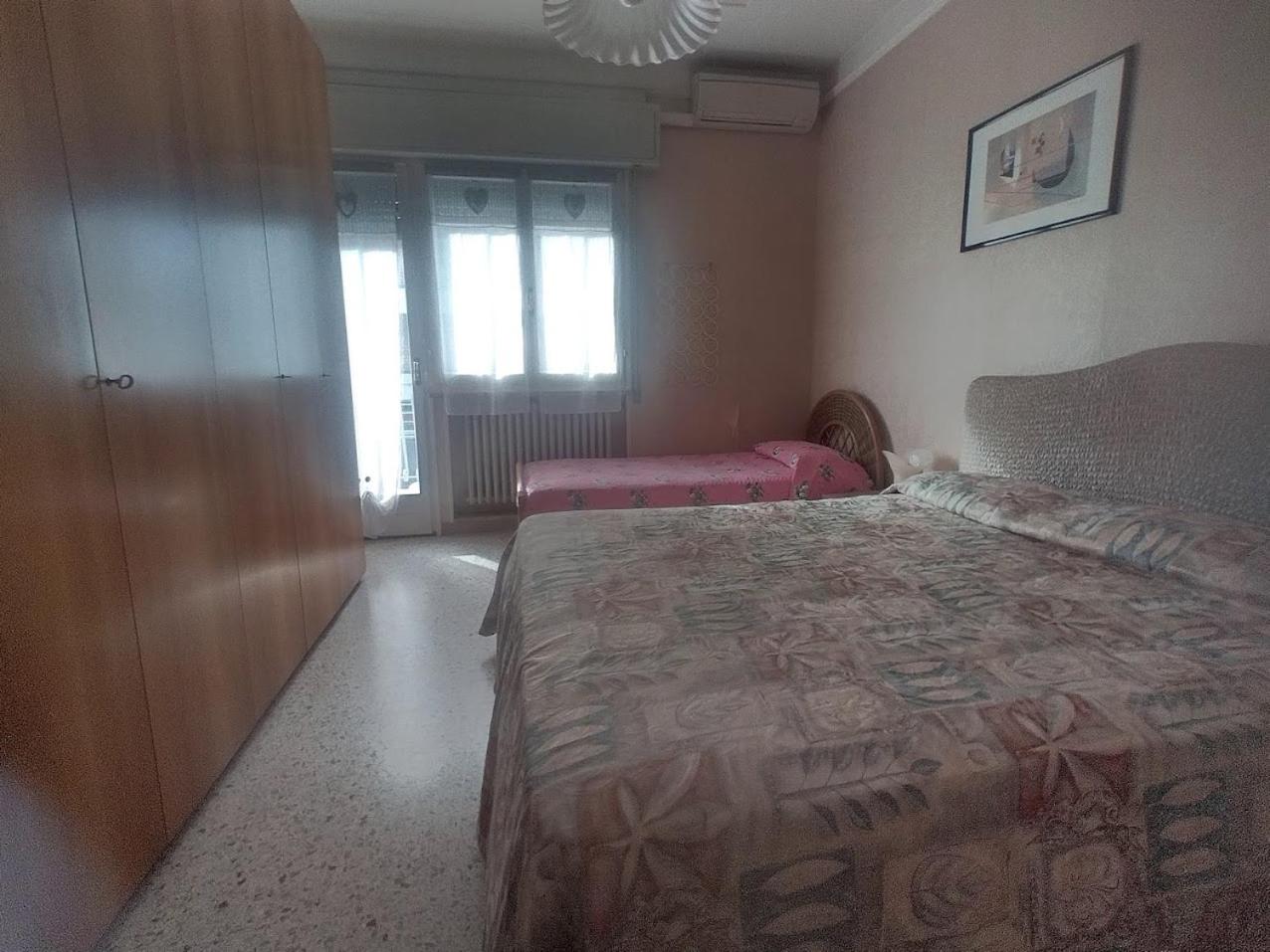 One-Bedroom Apartment with Balcony and Sea View