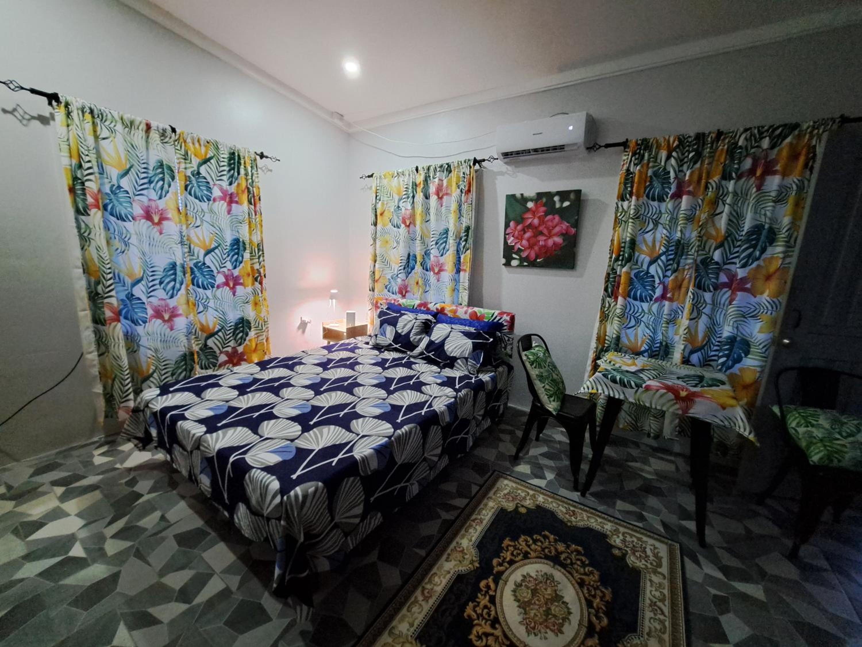 Deluxe Queen Room photo 1