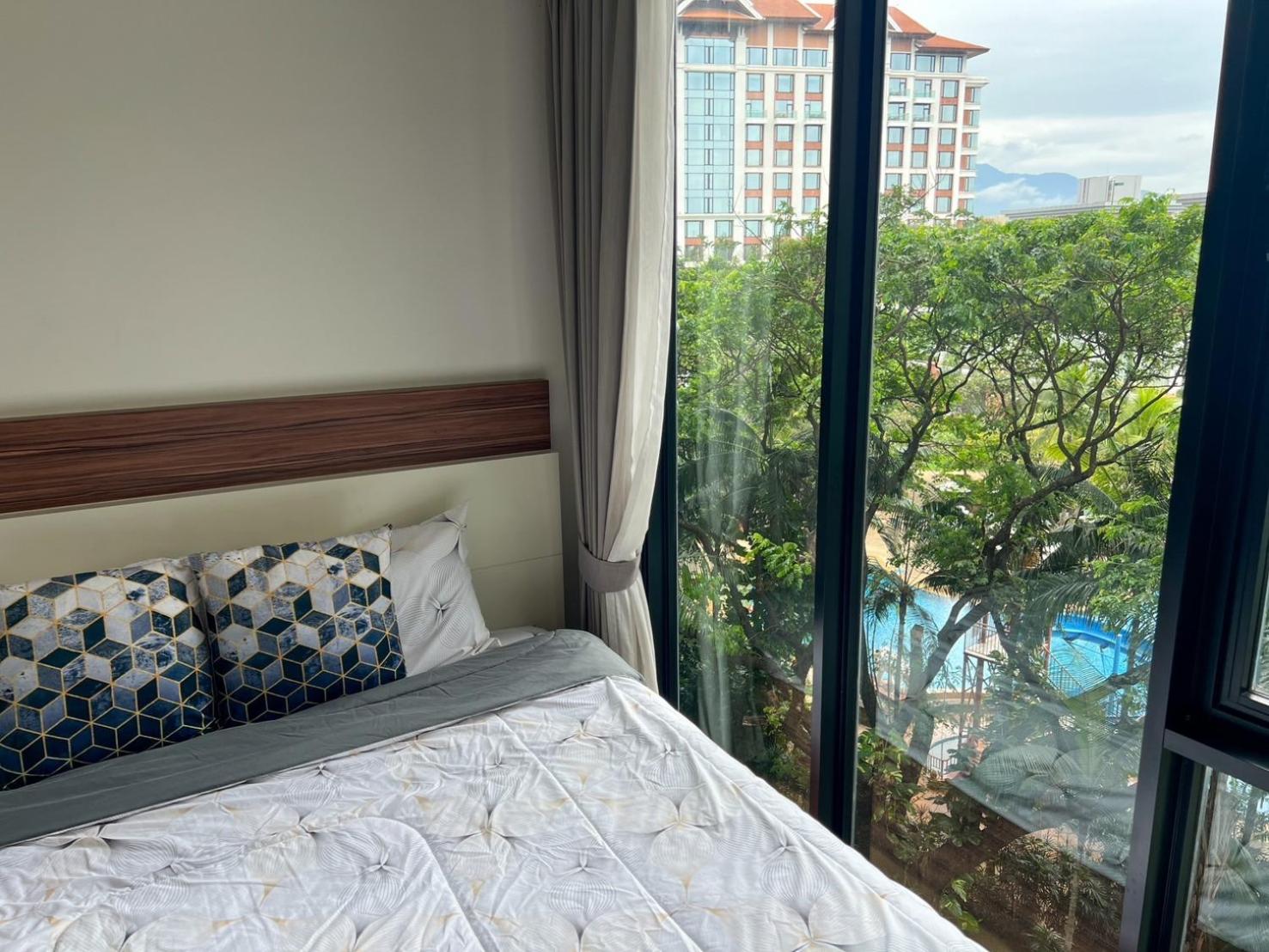 Apartment with Pool View  - Photo 25