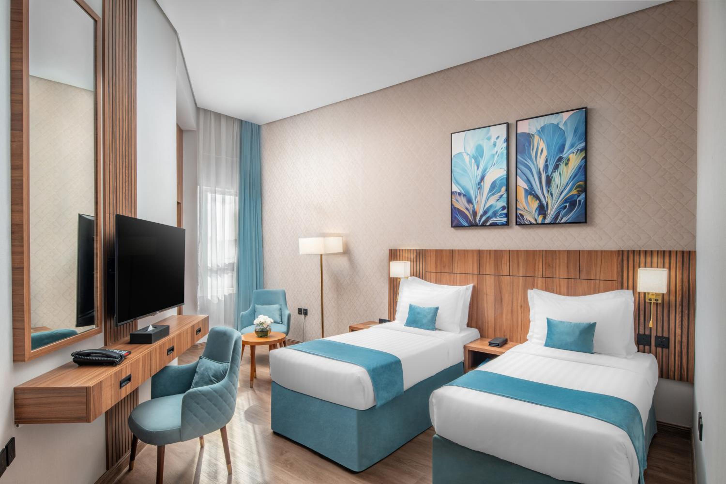 Twin Room - Photo 2