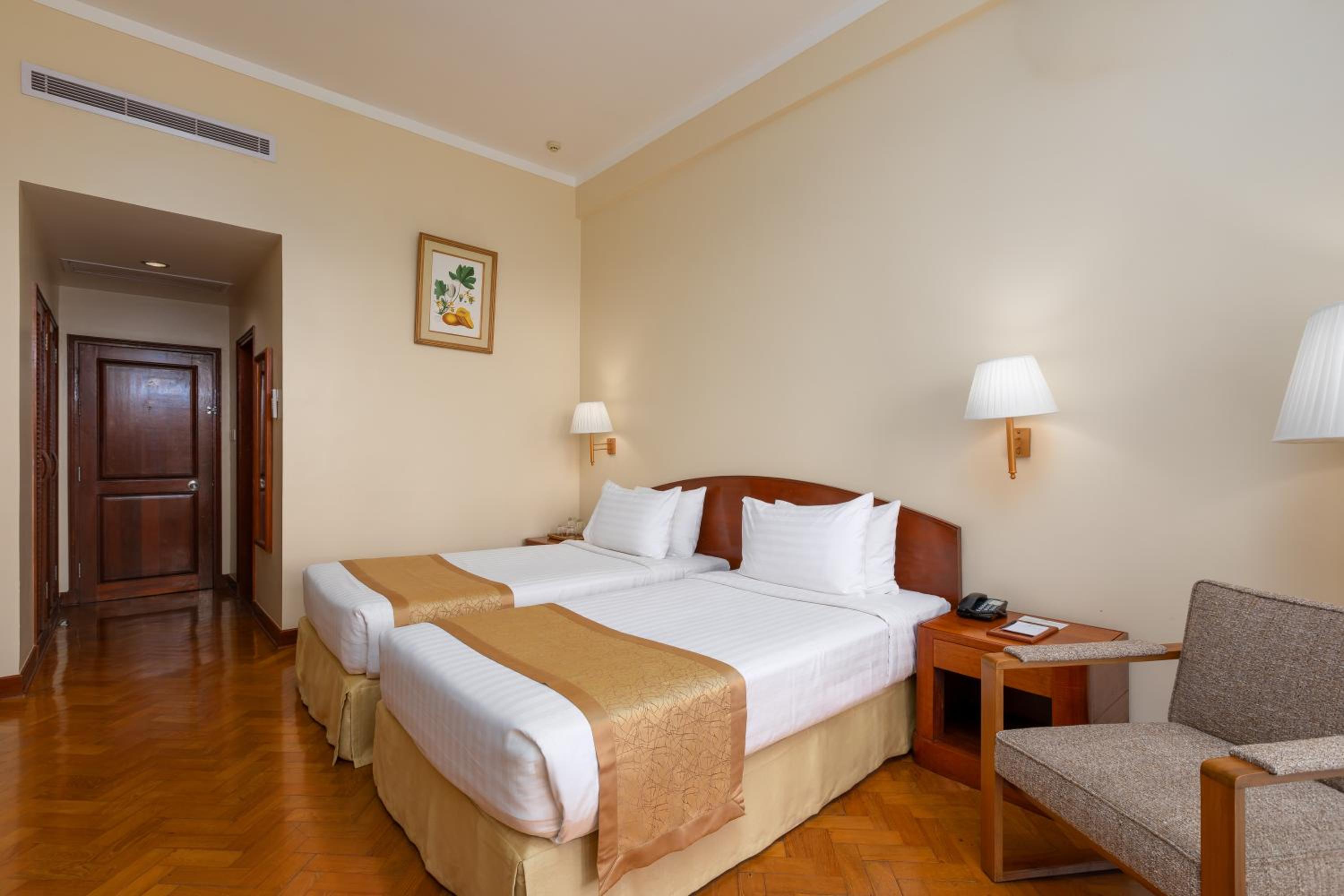 Superior Twin Room - Photo 5