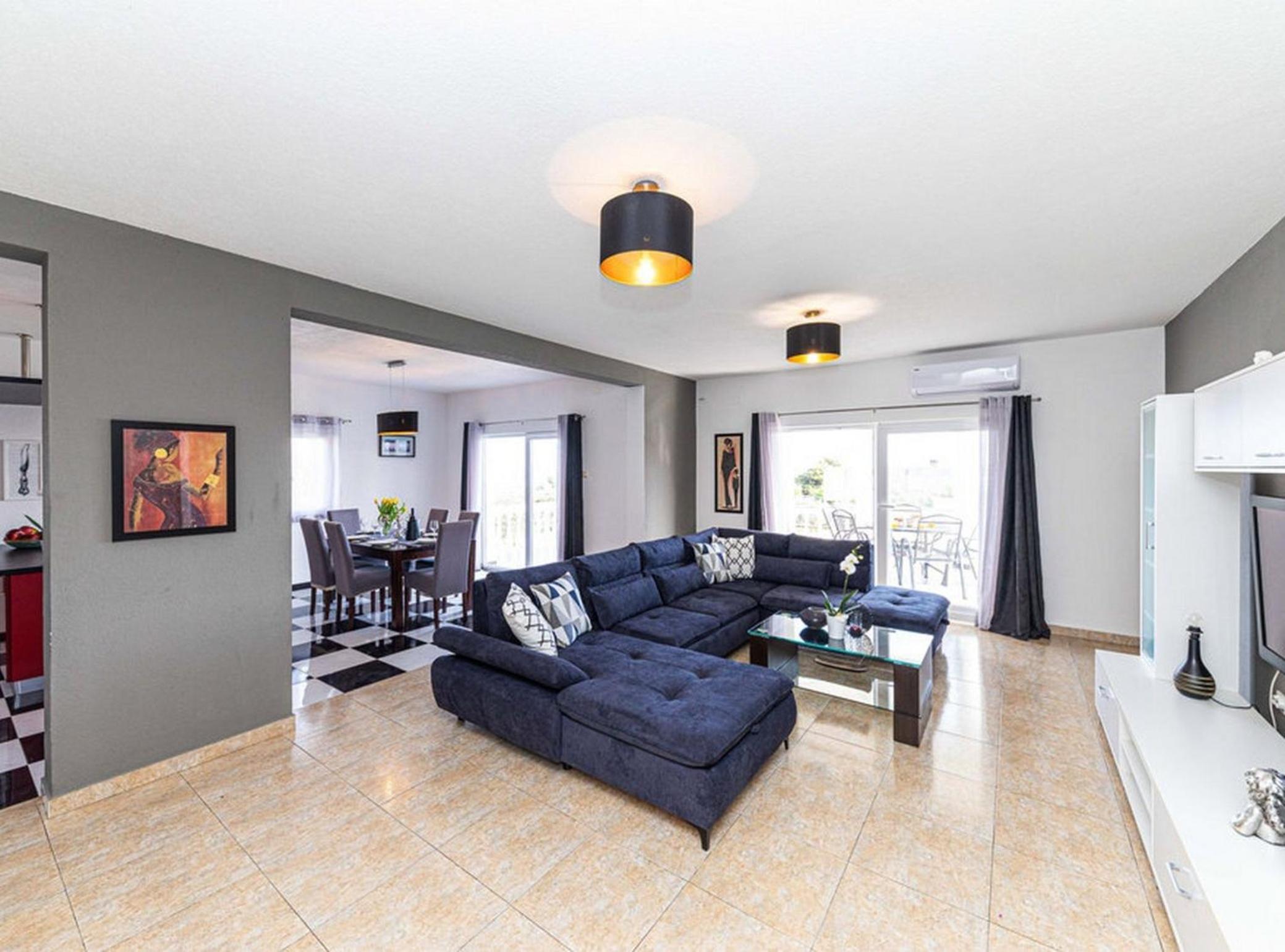 Eight Bedroom