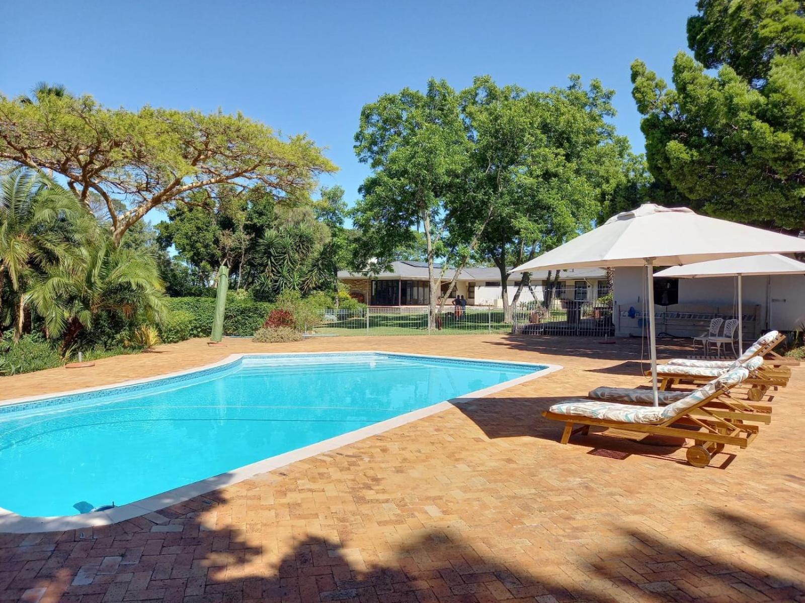 Deluxe Double or Twin Room with Garden View photo 3