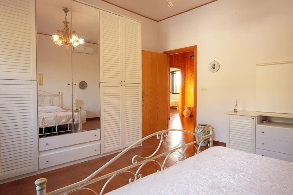 Villa With Sea View photo 3