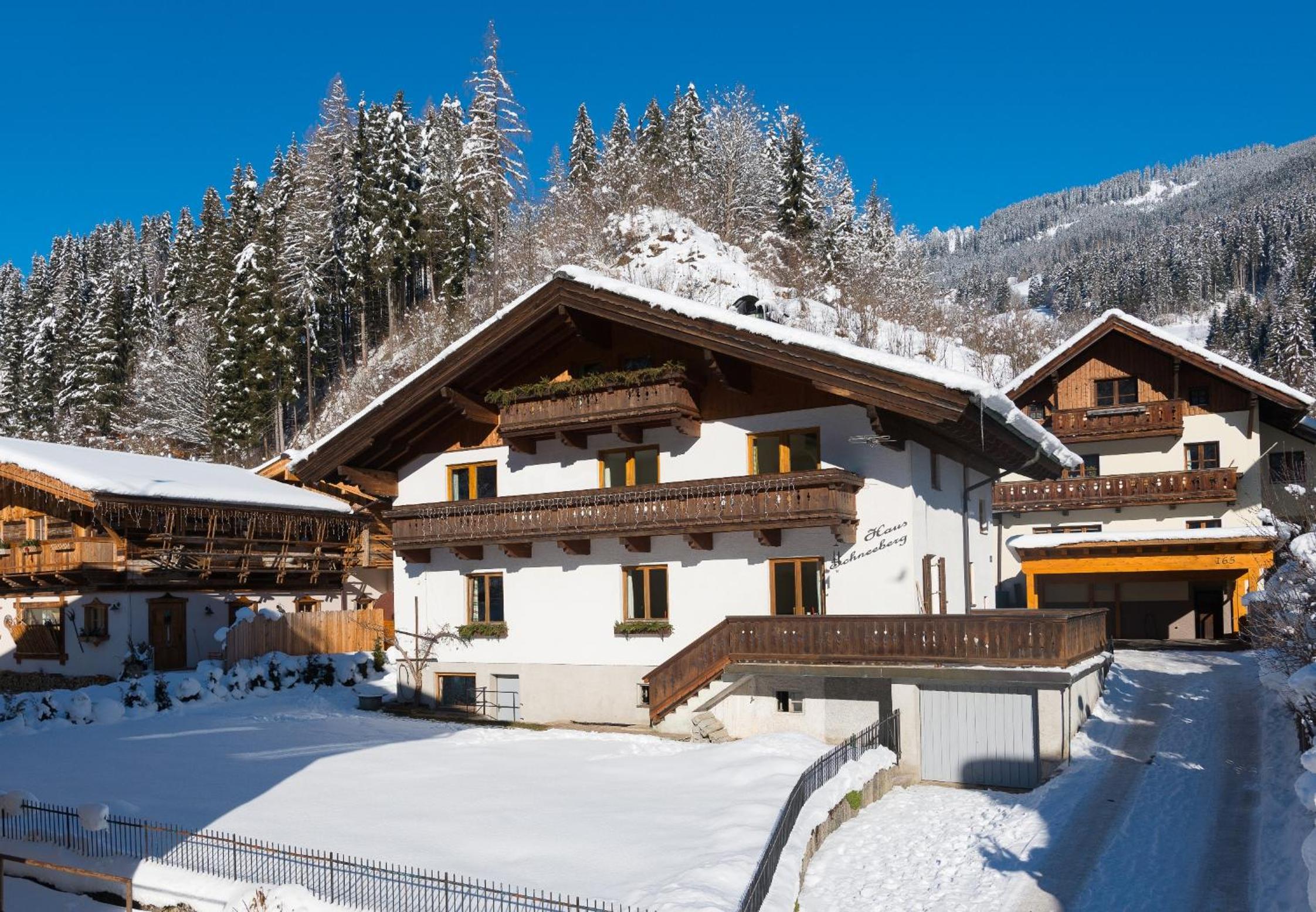Chalet photo 2