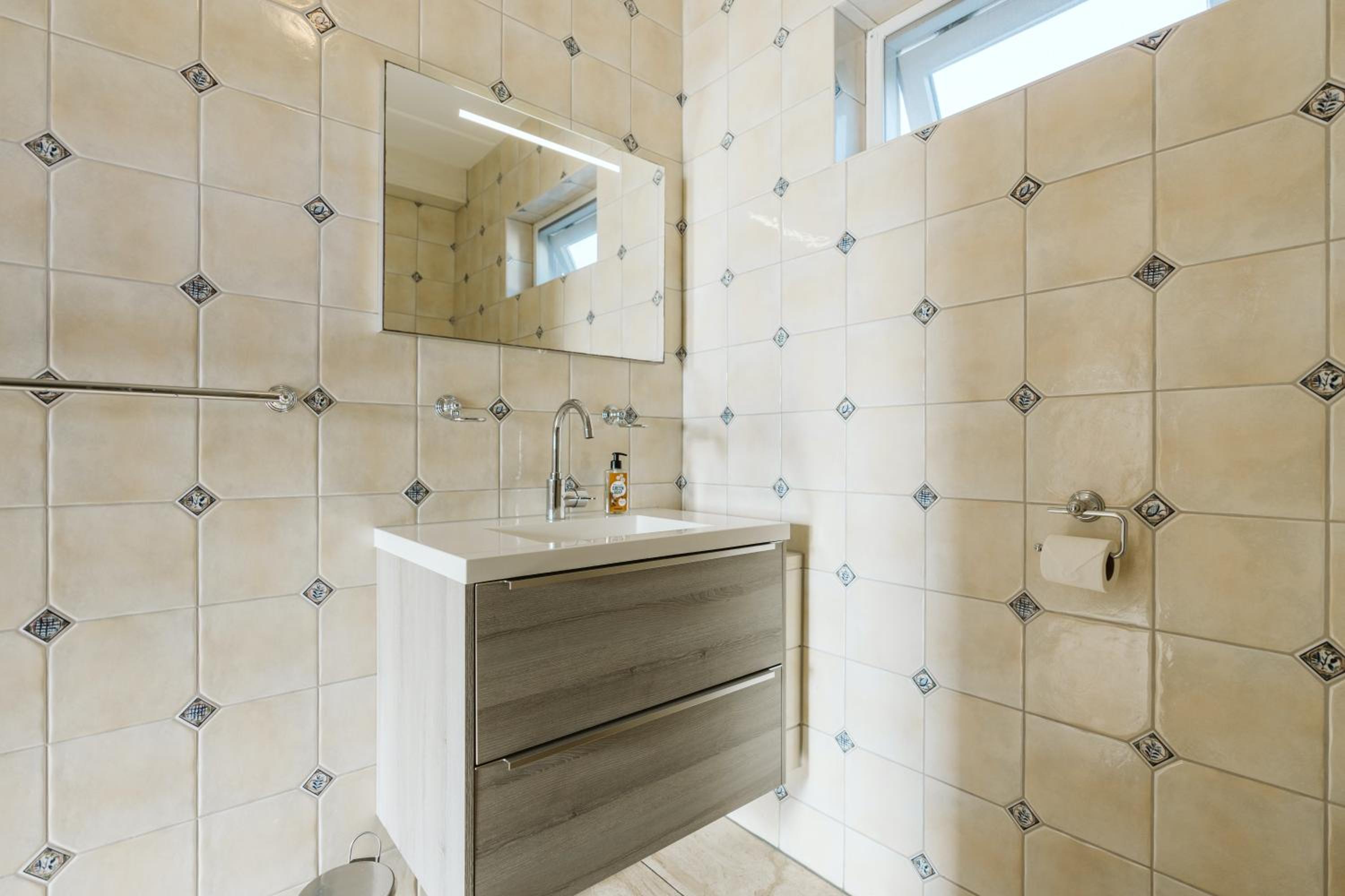 Two-Bedroom Apartment with Terrace photo 3