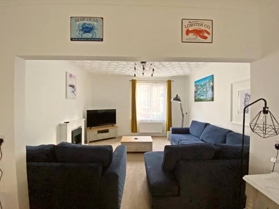 Three-Bedroom House photo 1