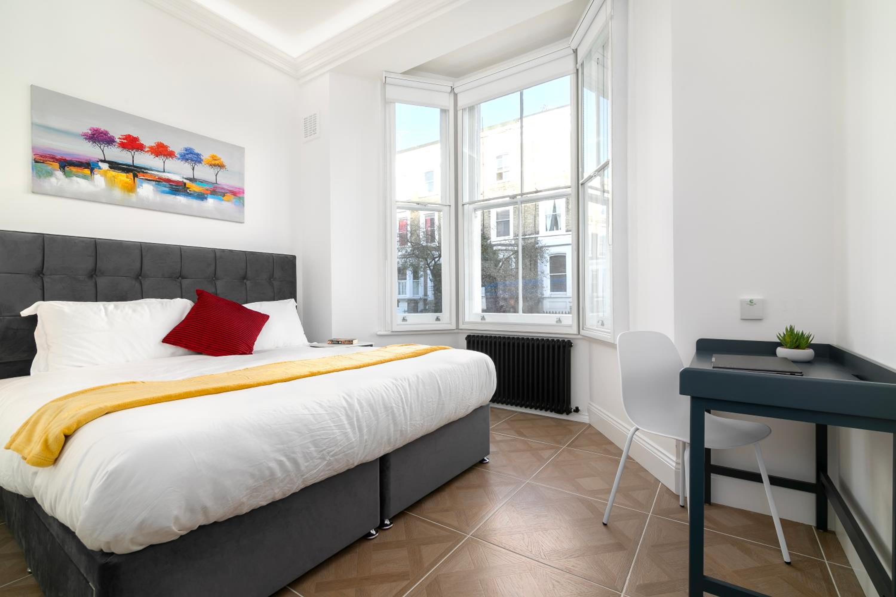 Two-Bedroom Deluxe Apartment photo 1
