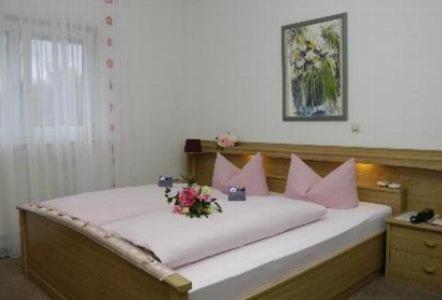 Double or Twin Room photo 1