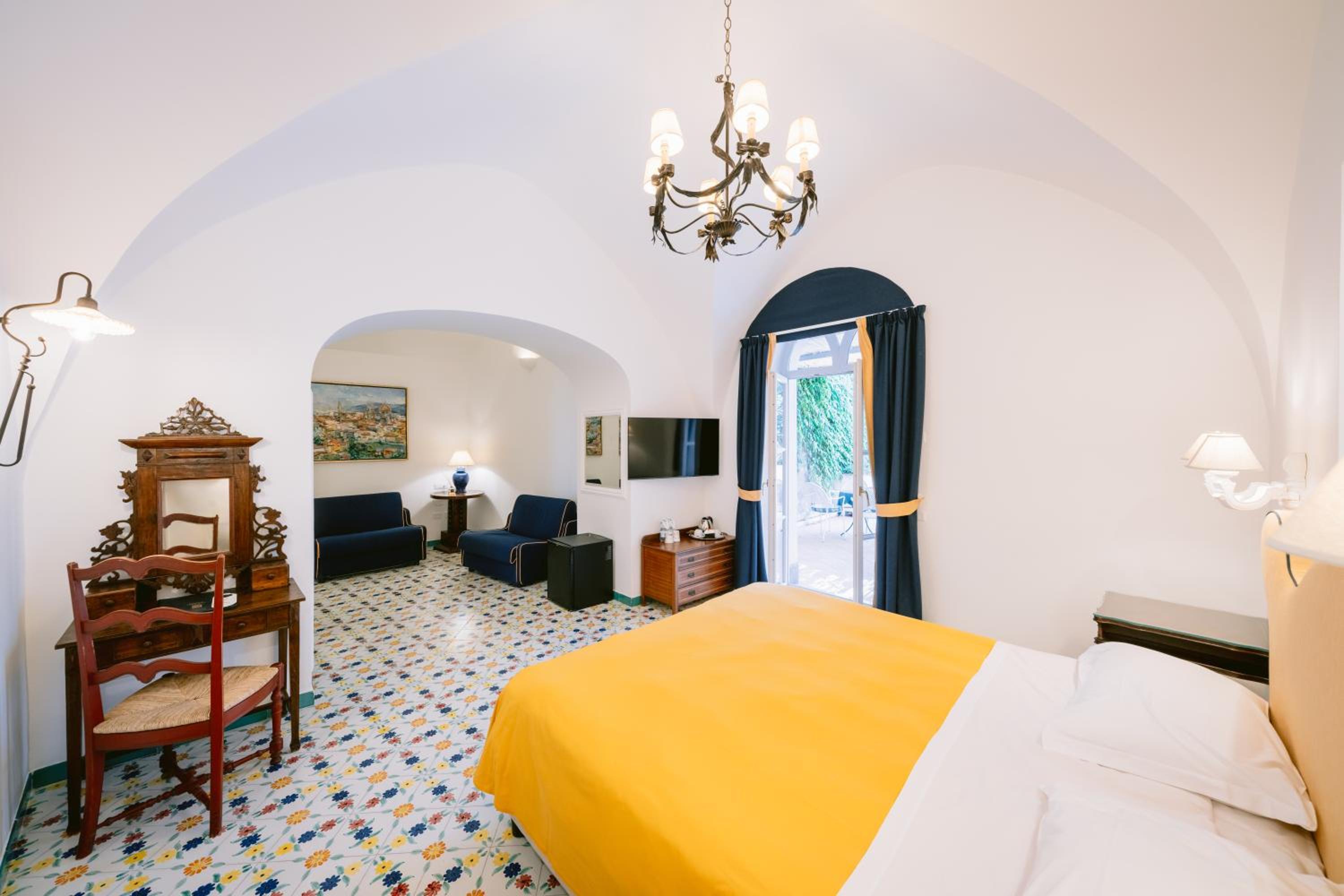 Superior Double or Twin Room - Photo 5