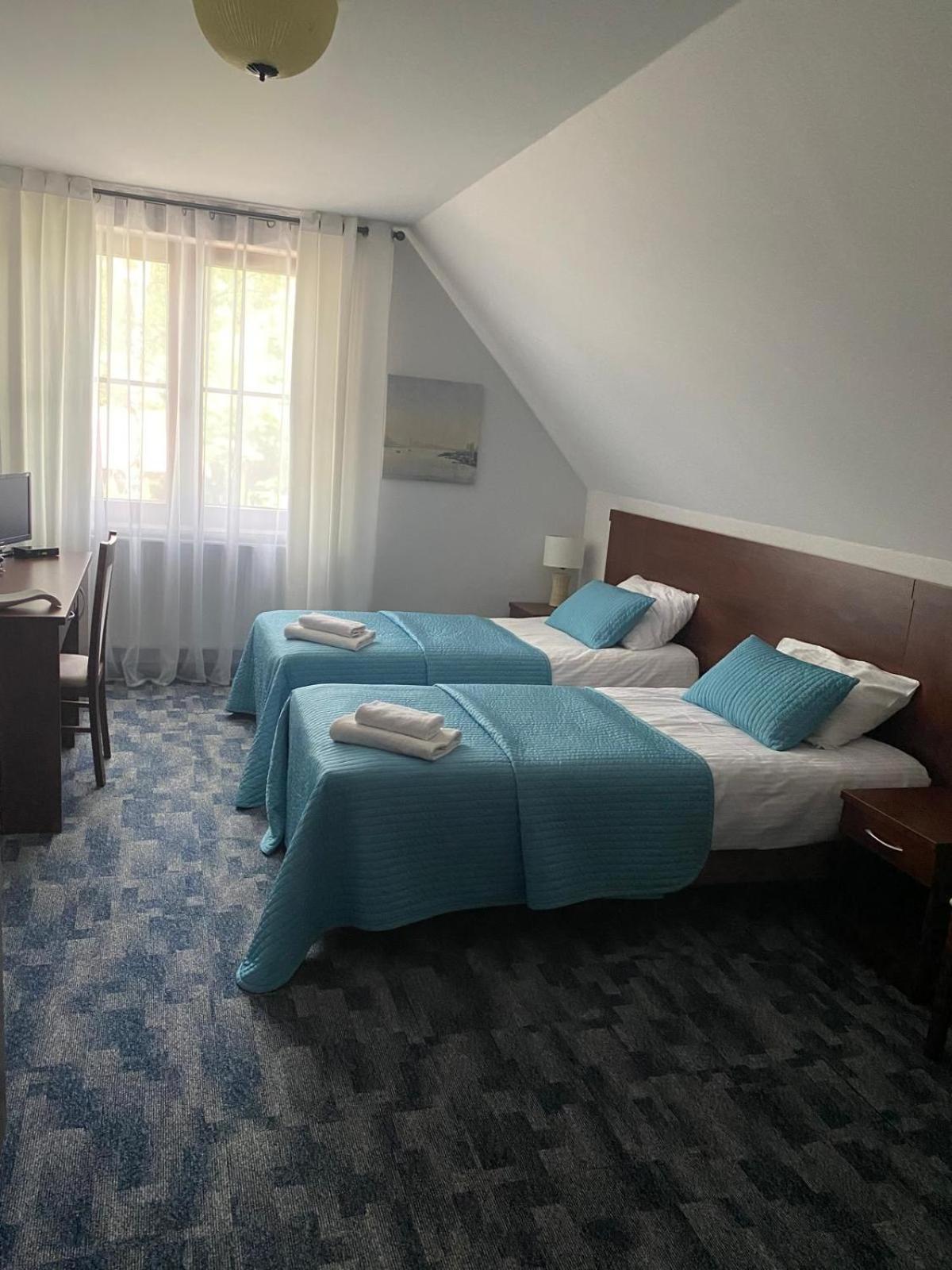 Double Room - Photo 6