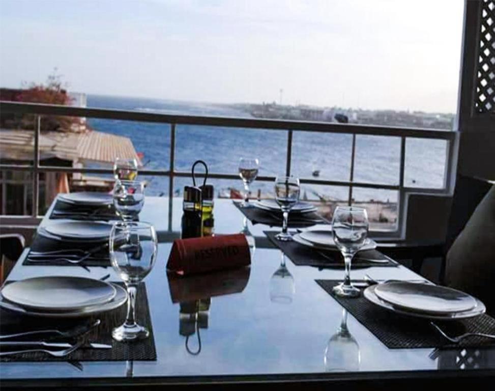 Triple Room with Sea View - Photo 3