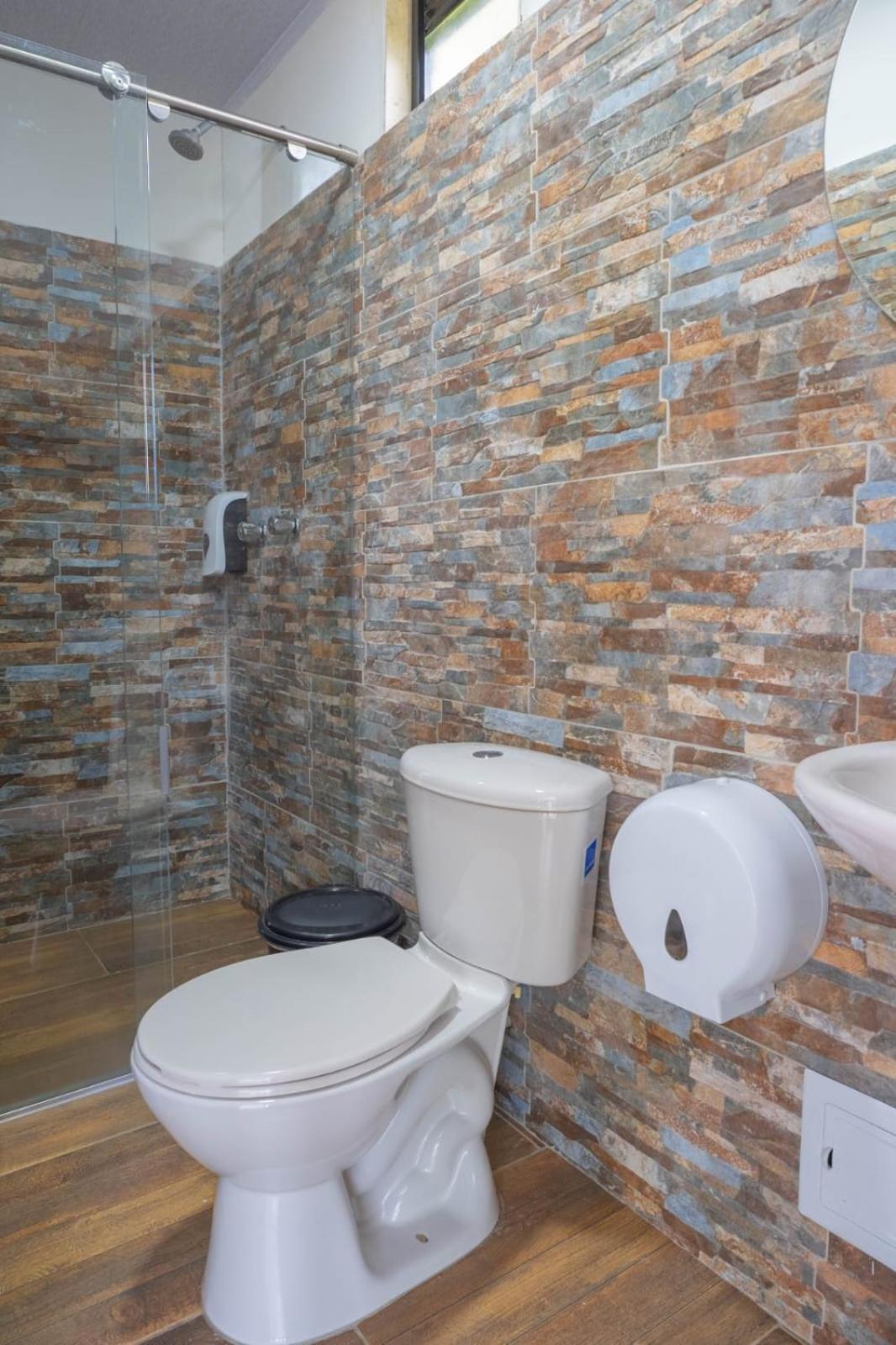 Double Room With Spa Bath photo 2