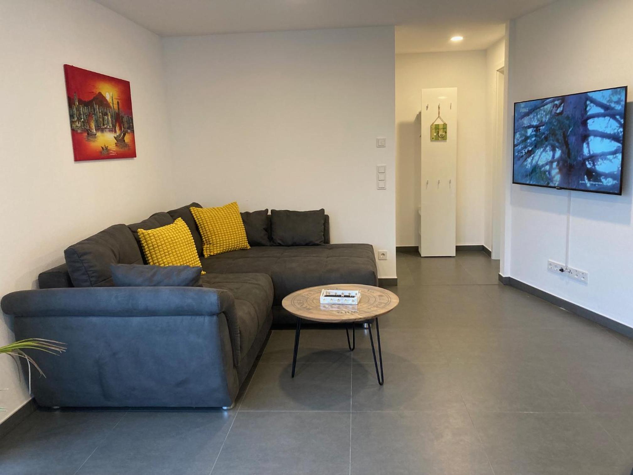 Two-Bedroom Deluxe Apartment with Garden View photo 1