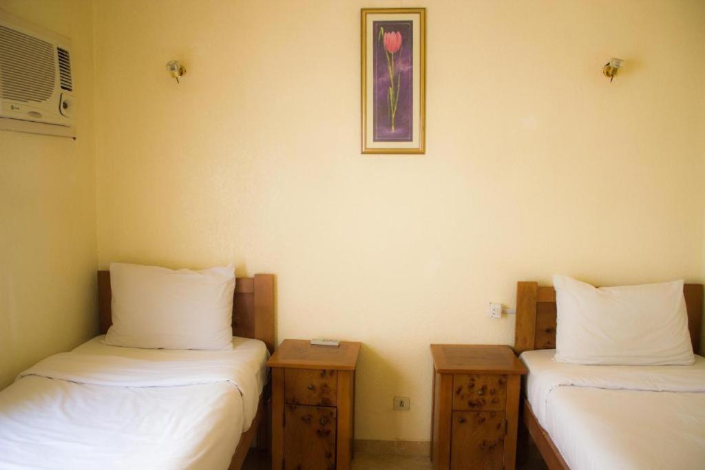Double Room - Photo 1