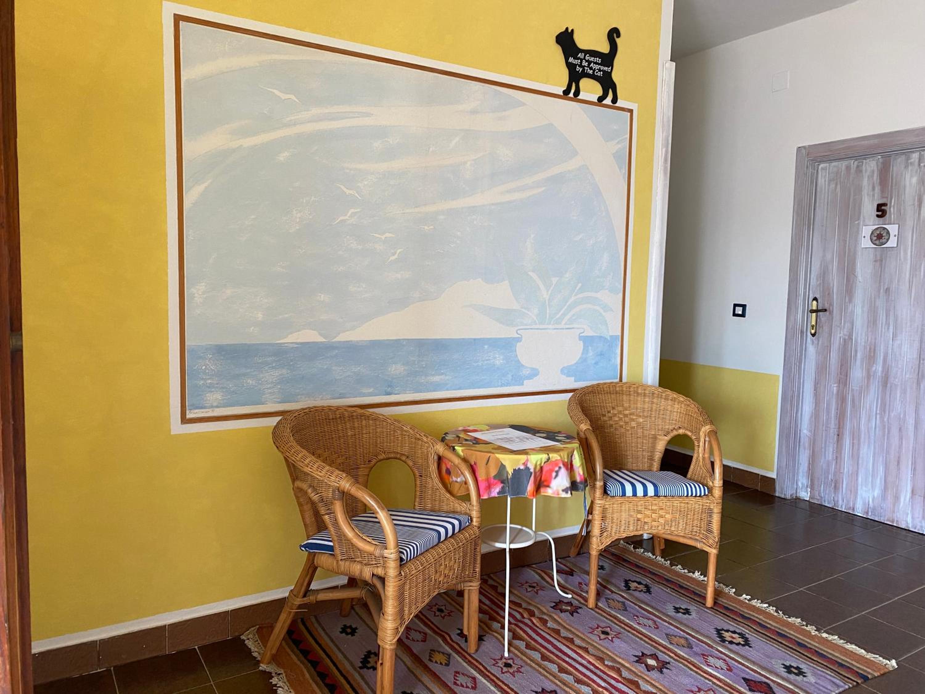 Single Room photo 2