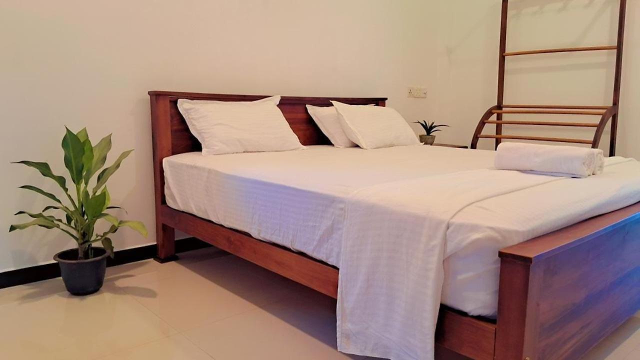 Deluxe King Room photo 1