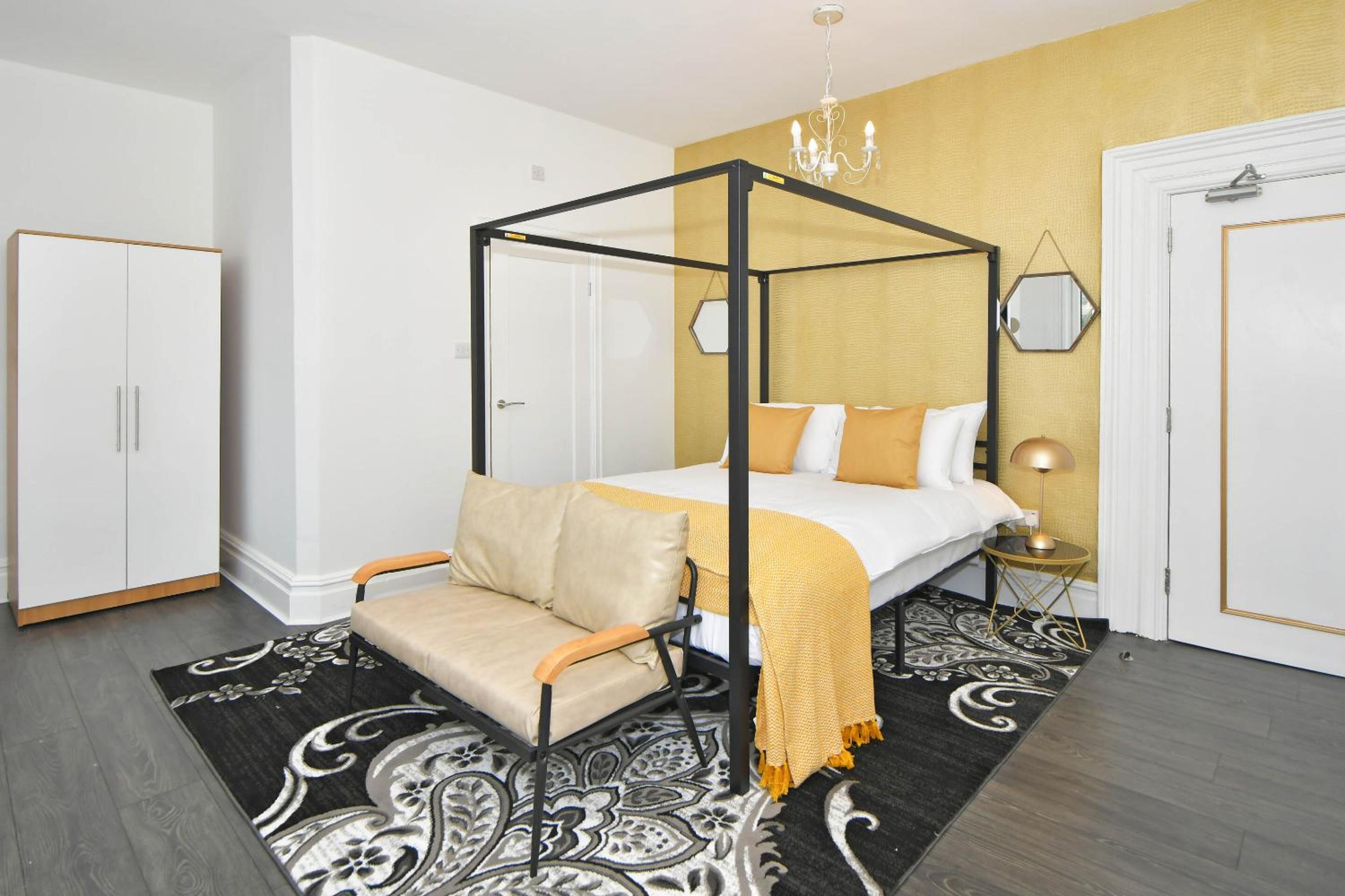 Superior Suite