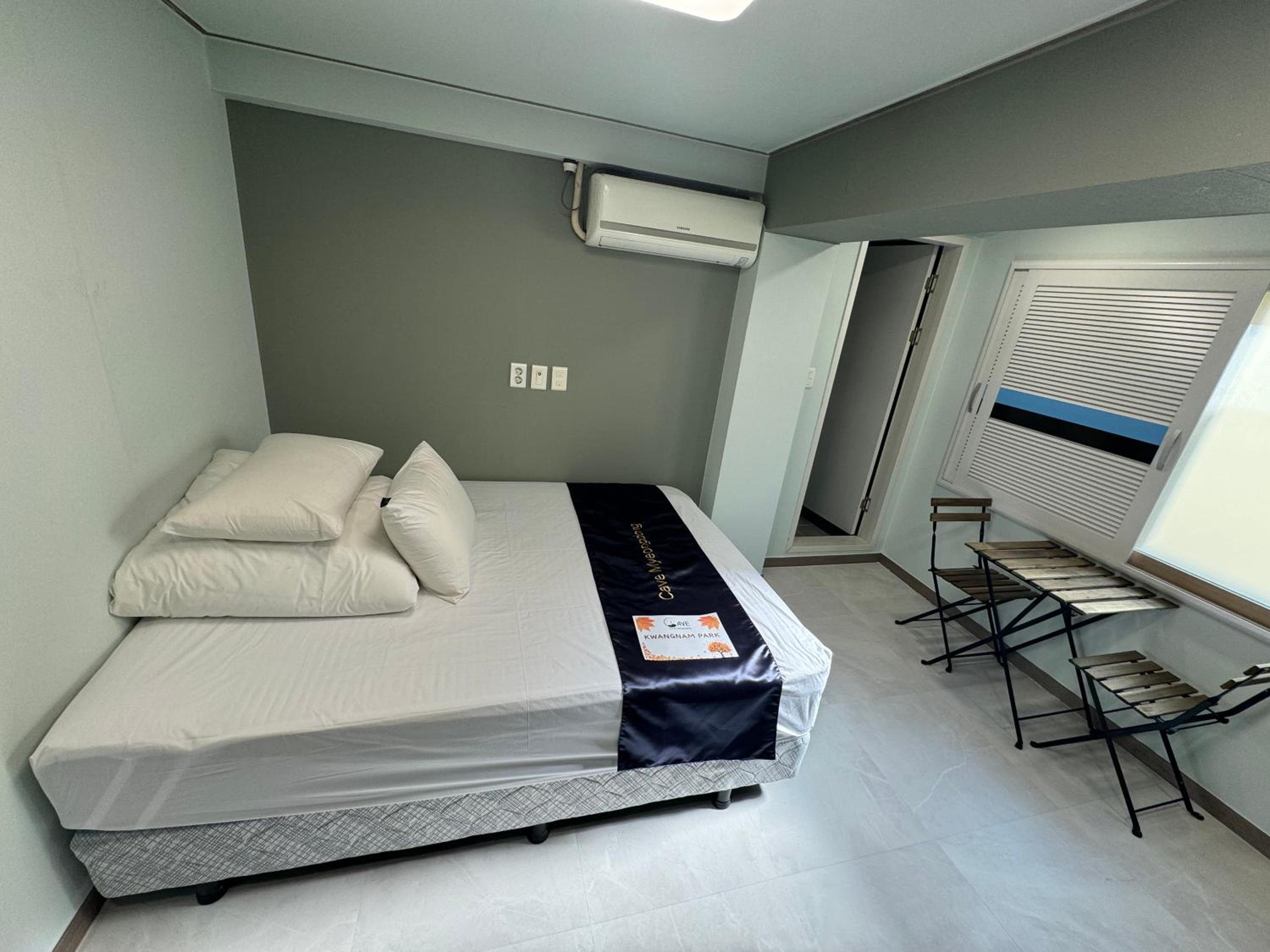 Standard Double Room - Photo 19