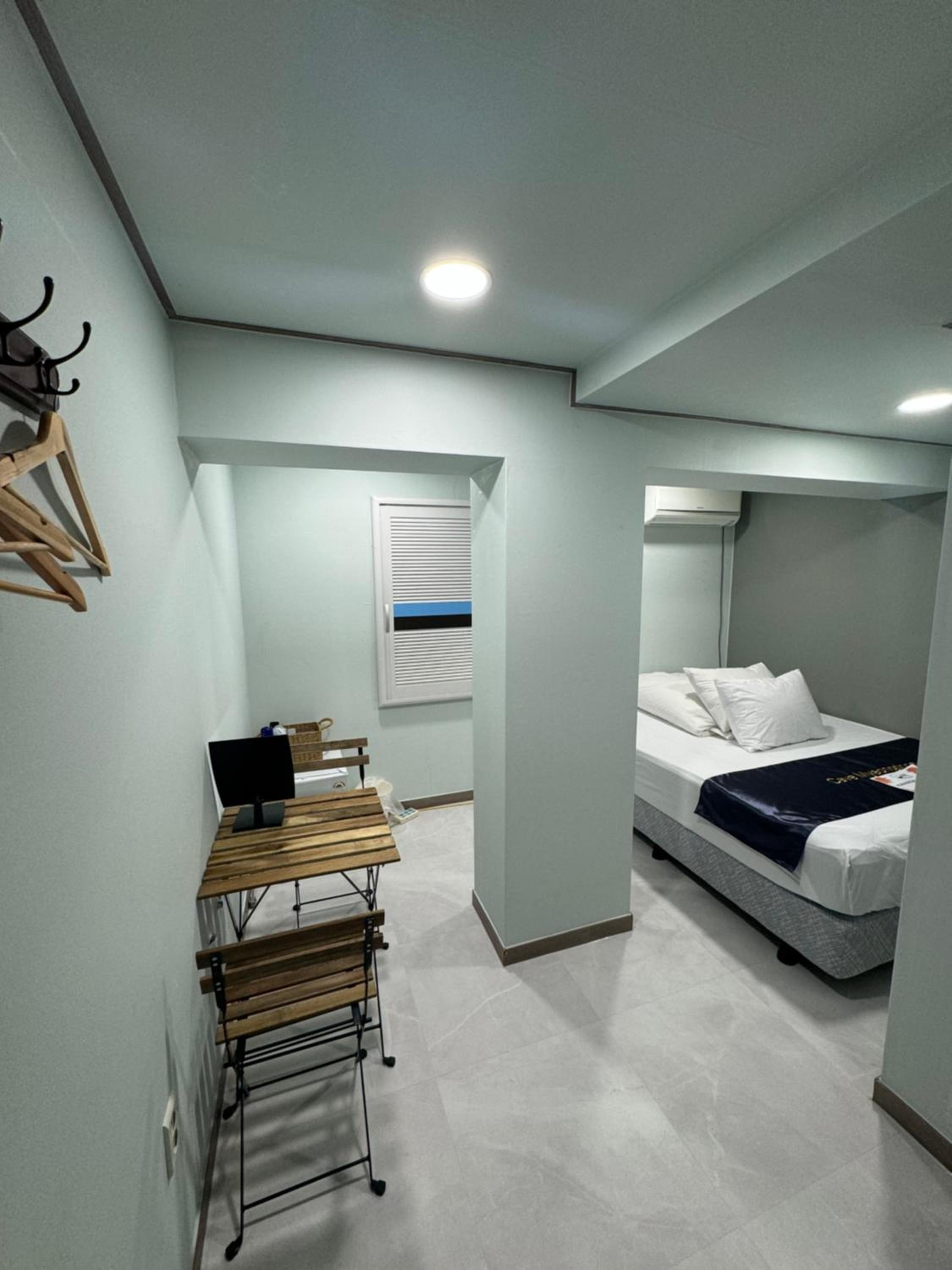 Standard Double Room - Photo 21