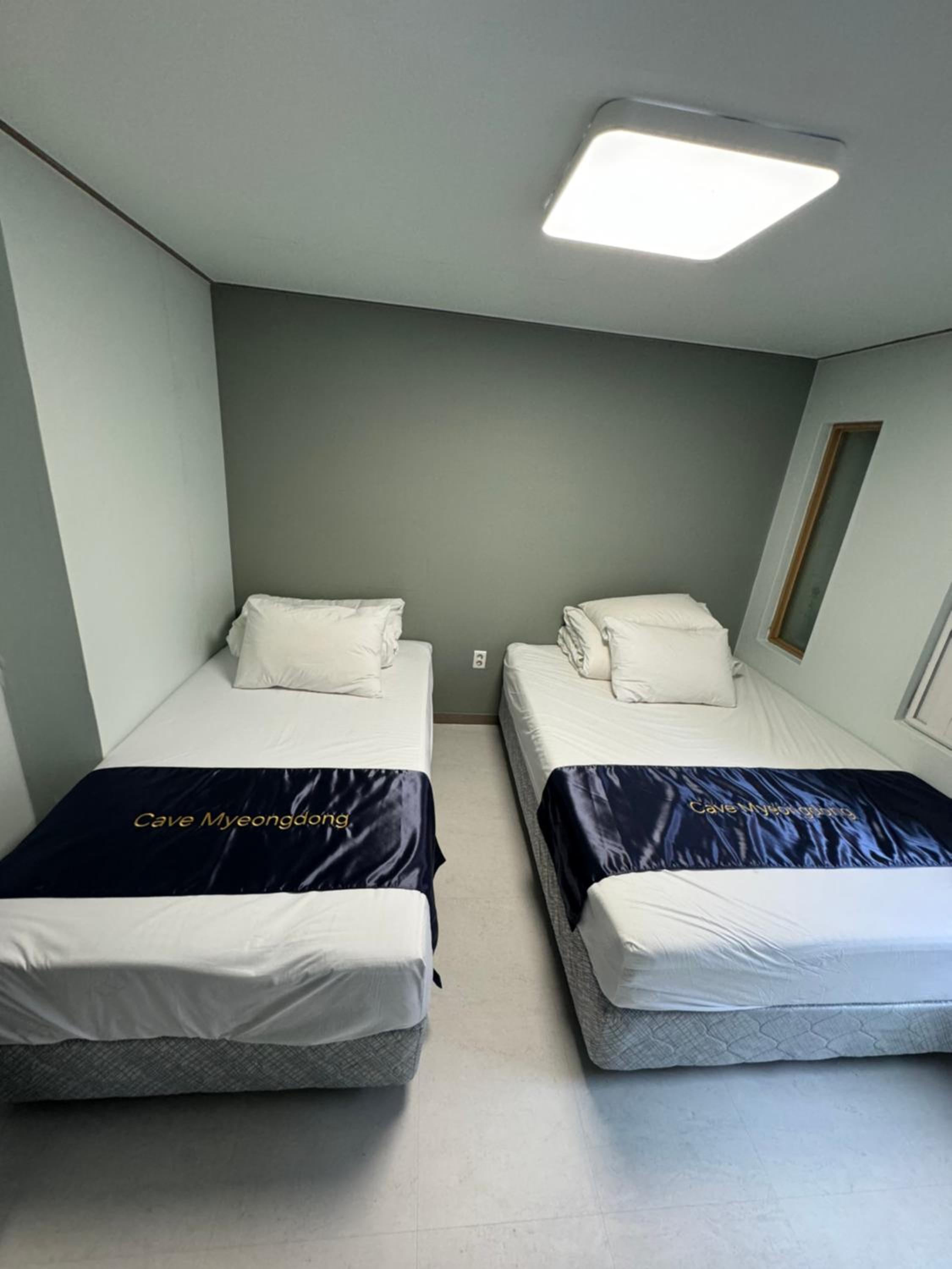 Standard Triple Room - Photo 11