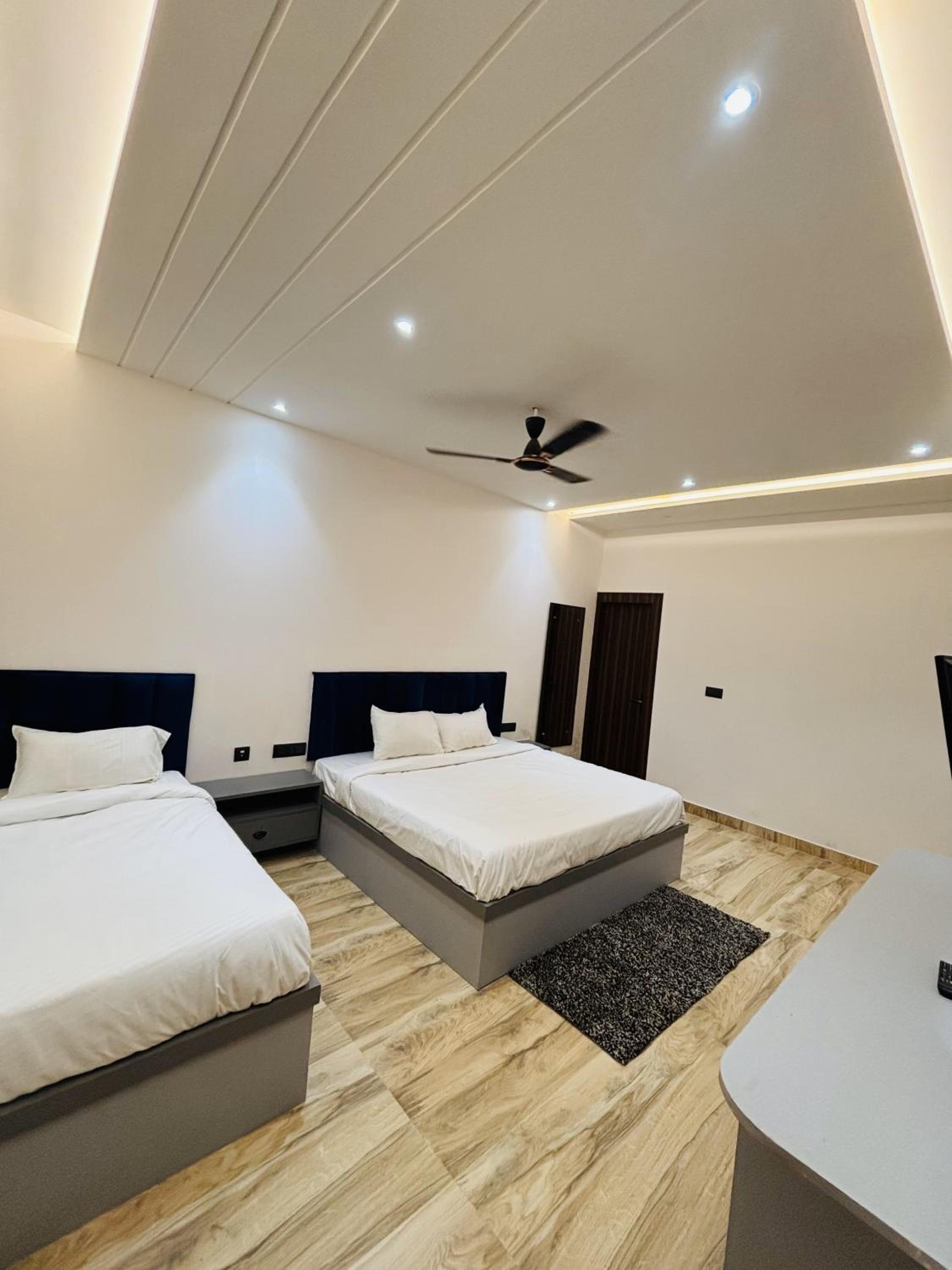 Classic Triple Room