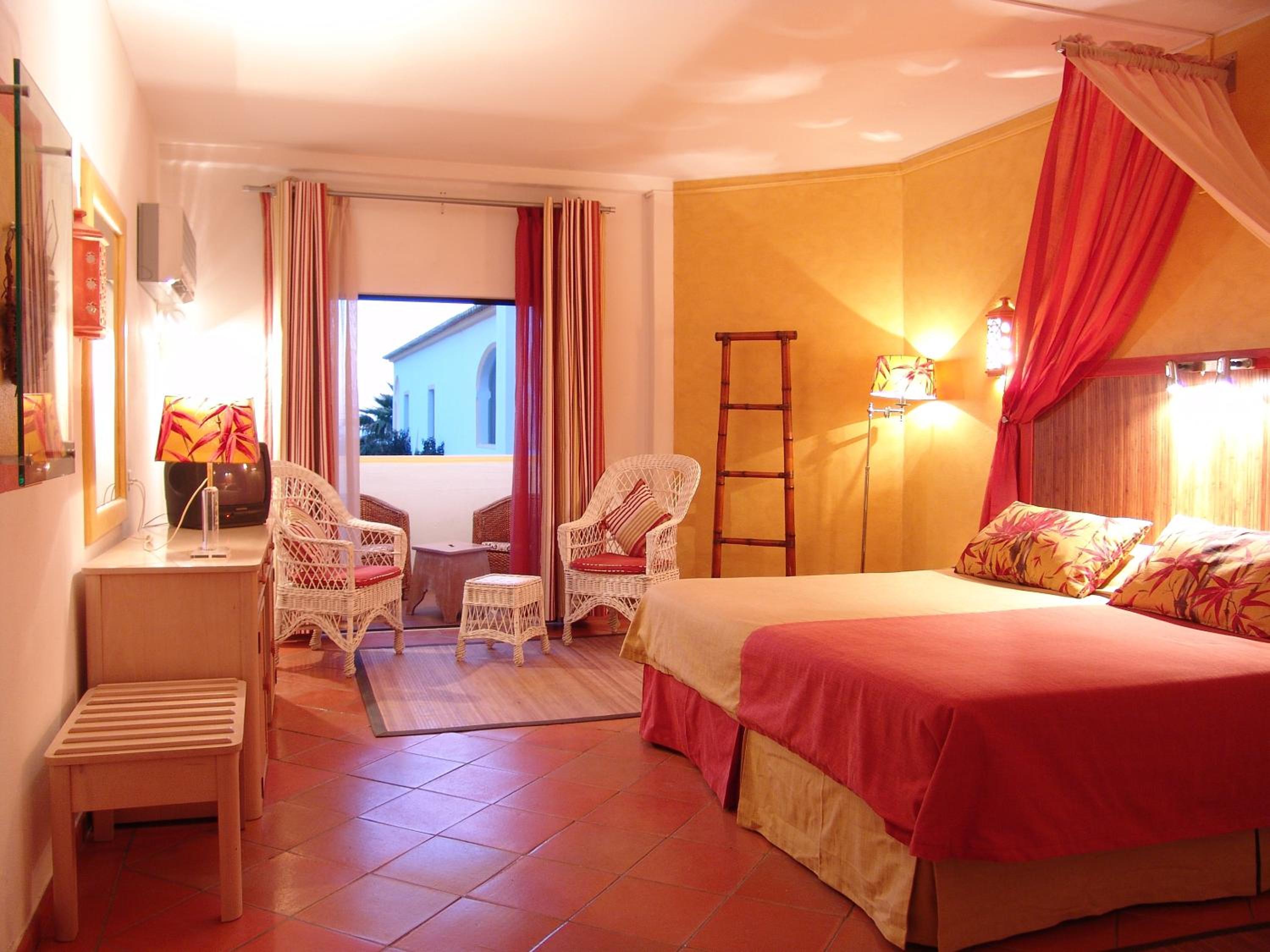 Superior Twin Room with Sea View photo 3