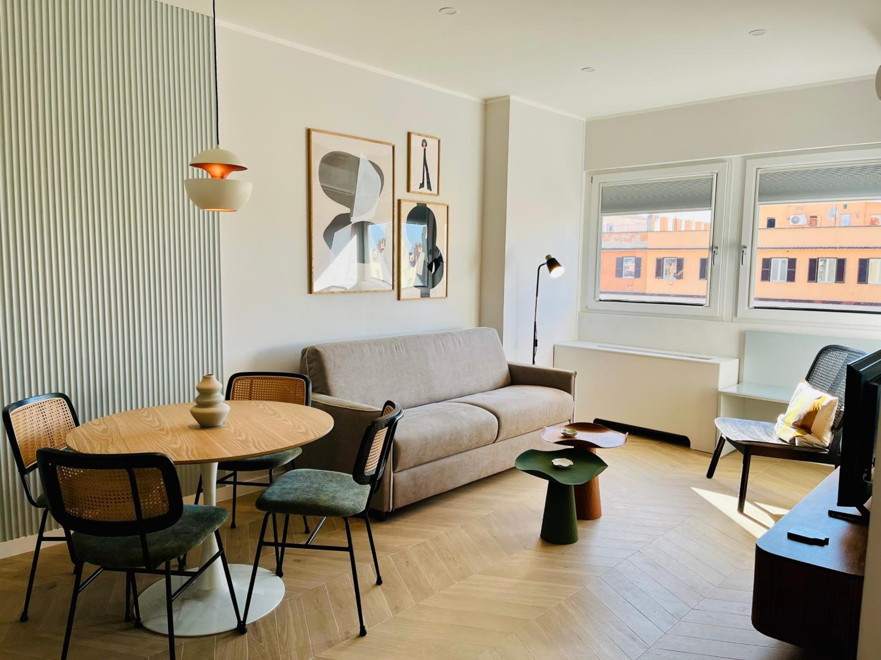 One-Bedroom Apartment