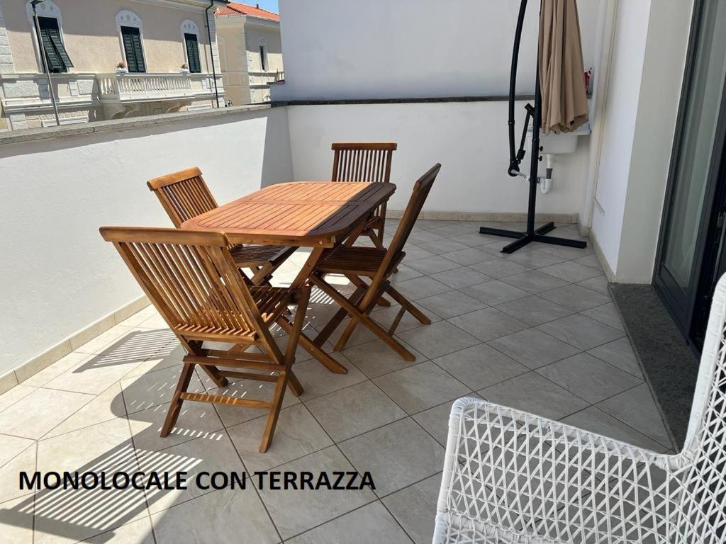 Studio with Terrace photo 2