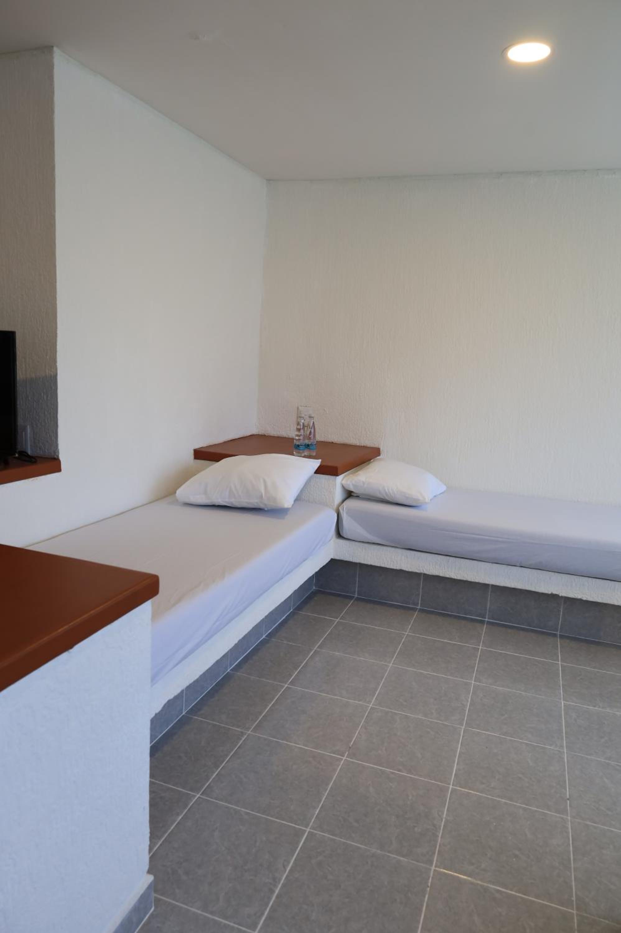 Double Room without sea view - Photo 10