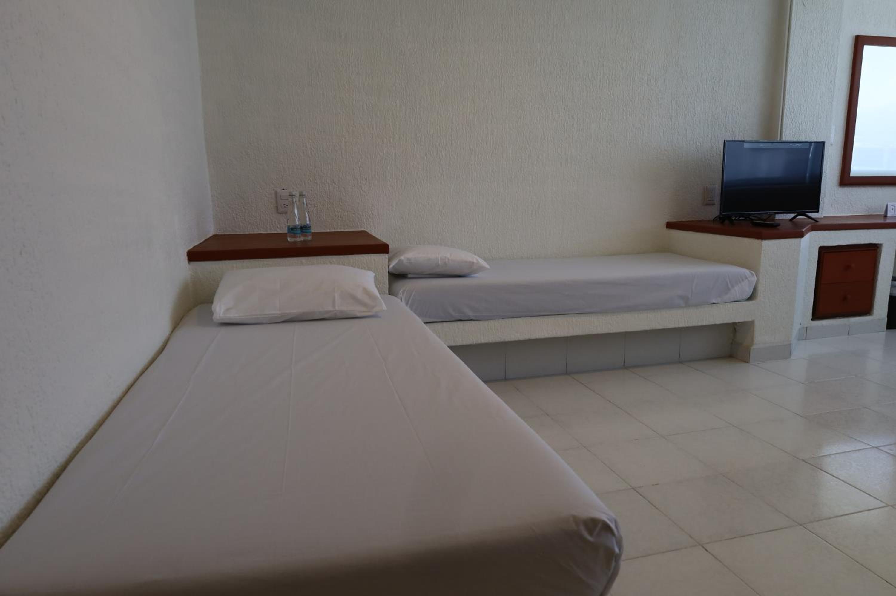 Double Room without sea view - Photo 8