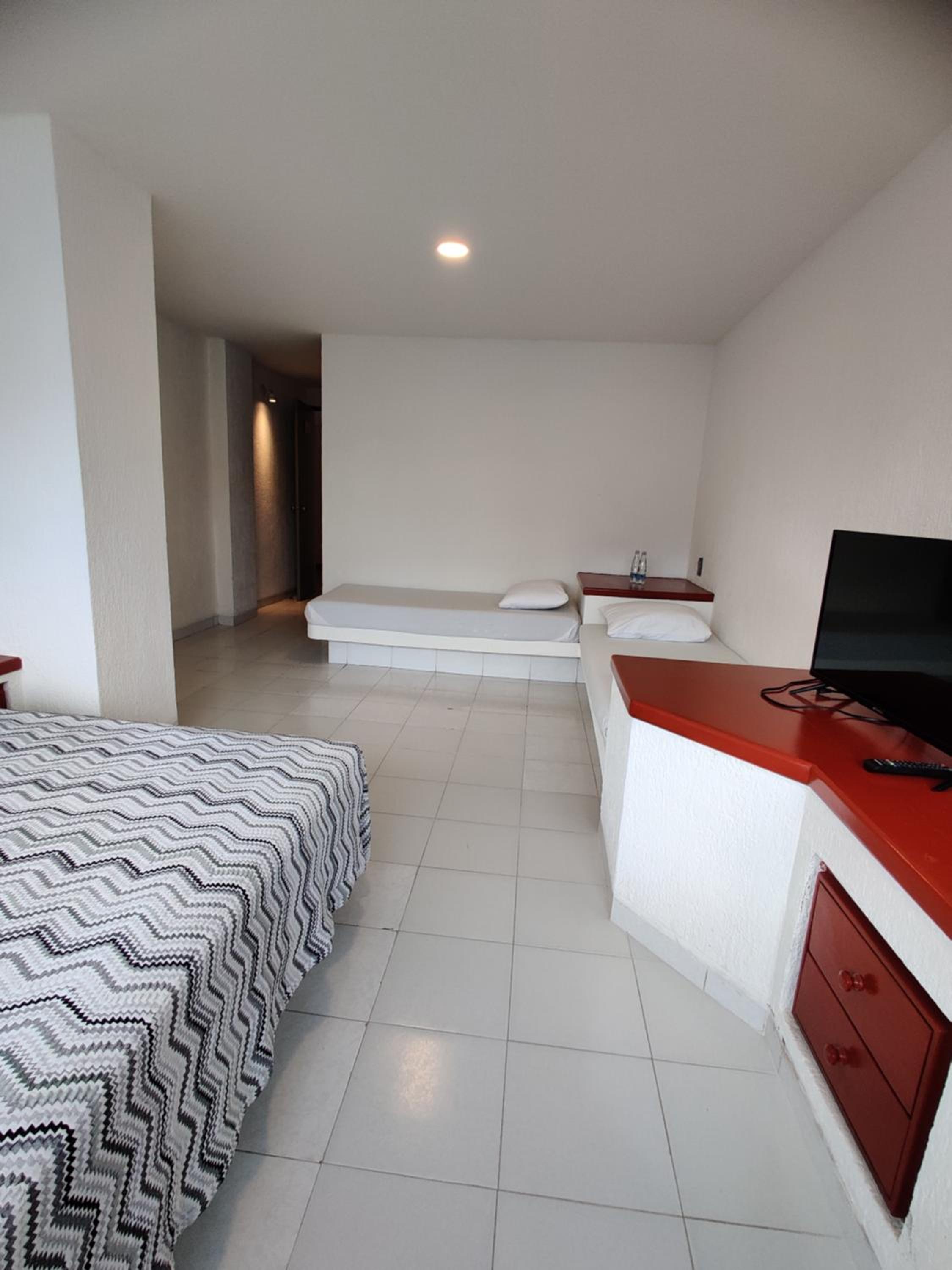 Double Room without sea view - Photo 3