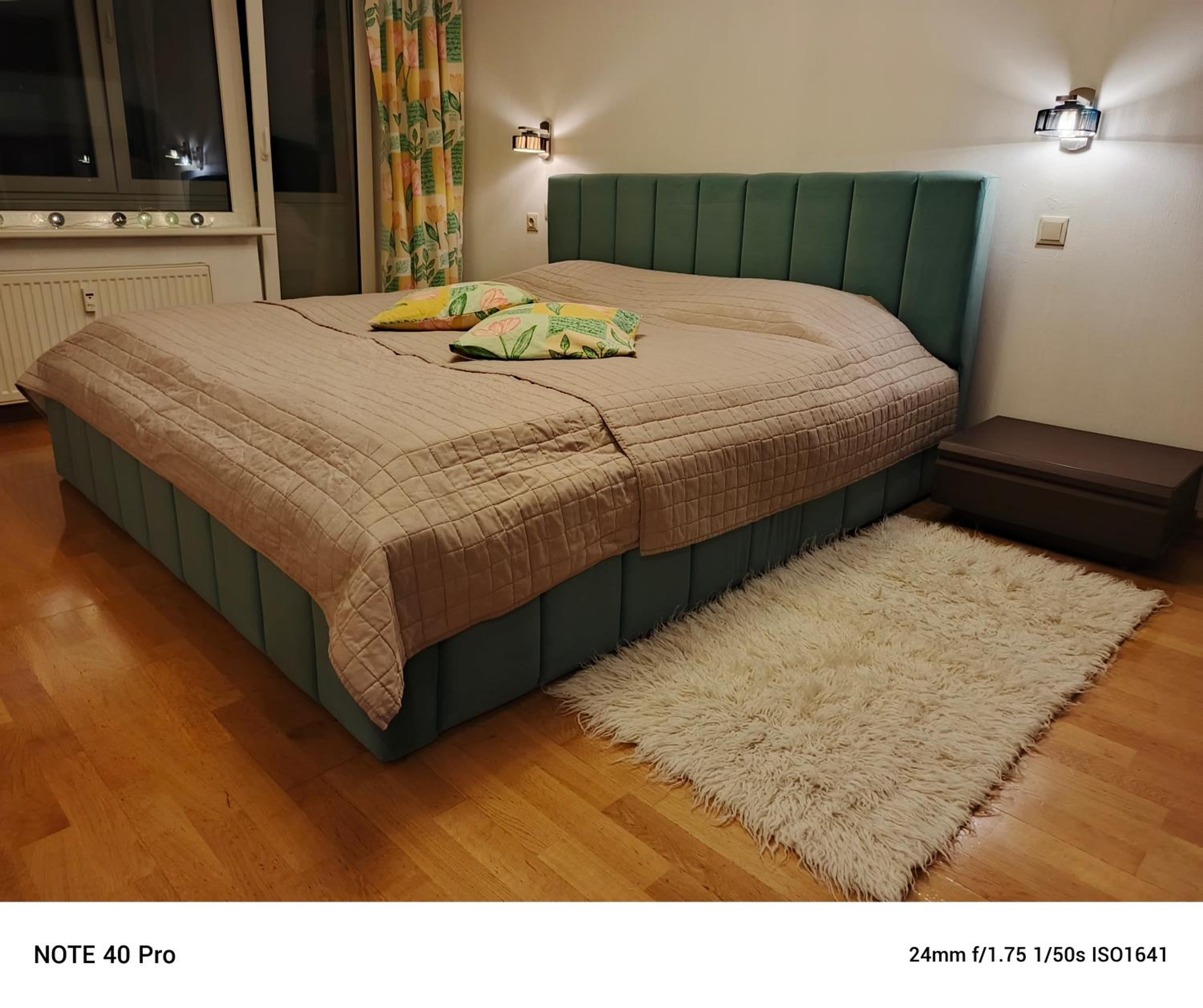 One-Bedroom Apartment photo 1