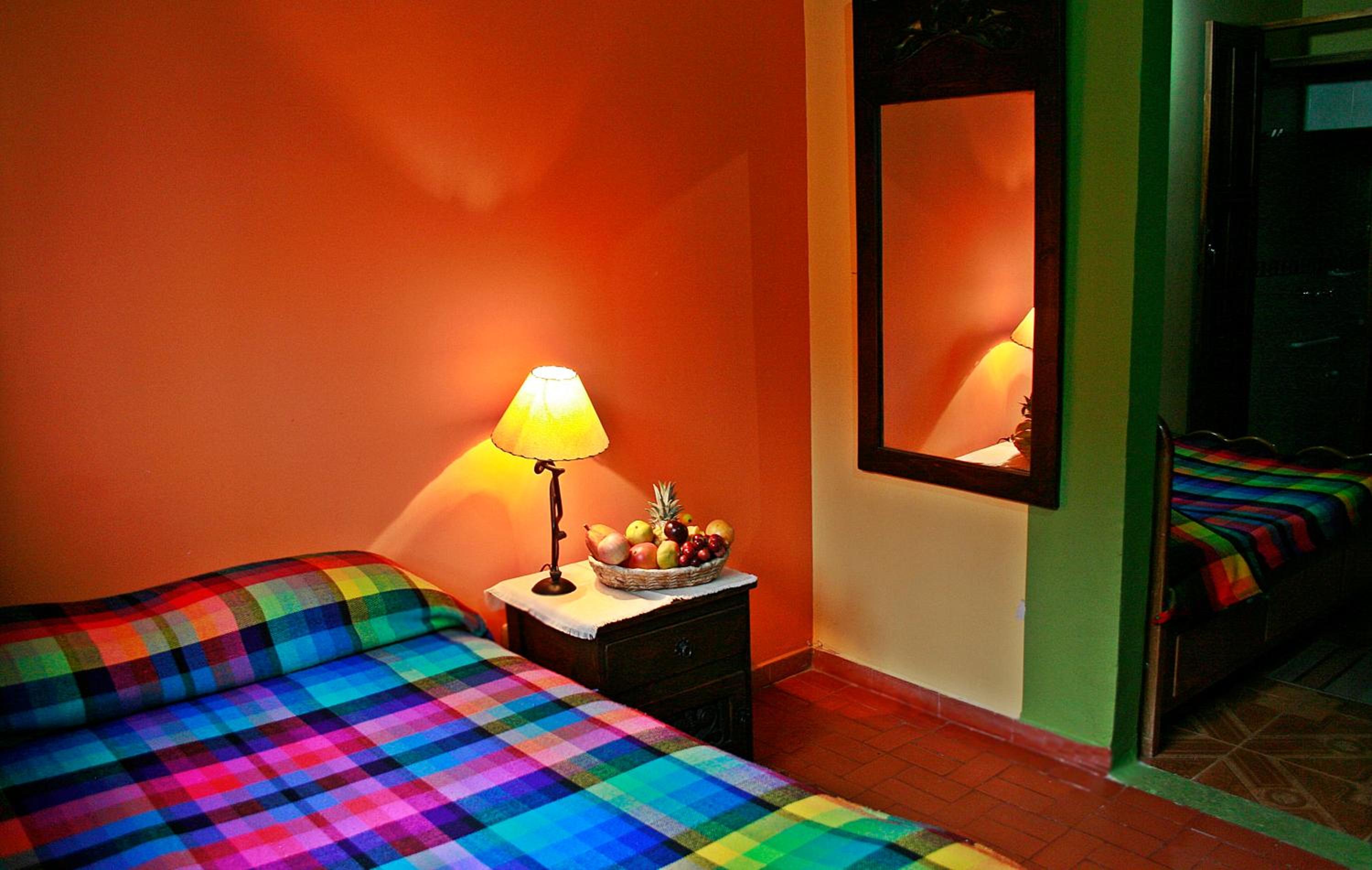 Family Room with Private Bathroom photo 2