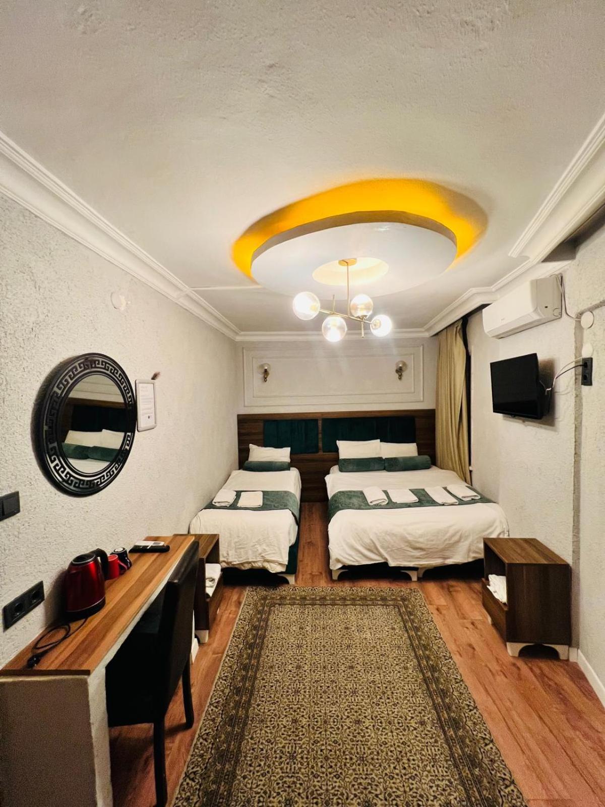 Quadruple Room with Sea View photo 2