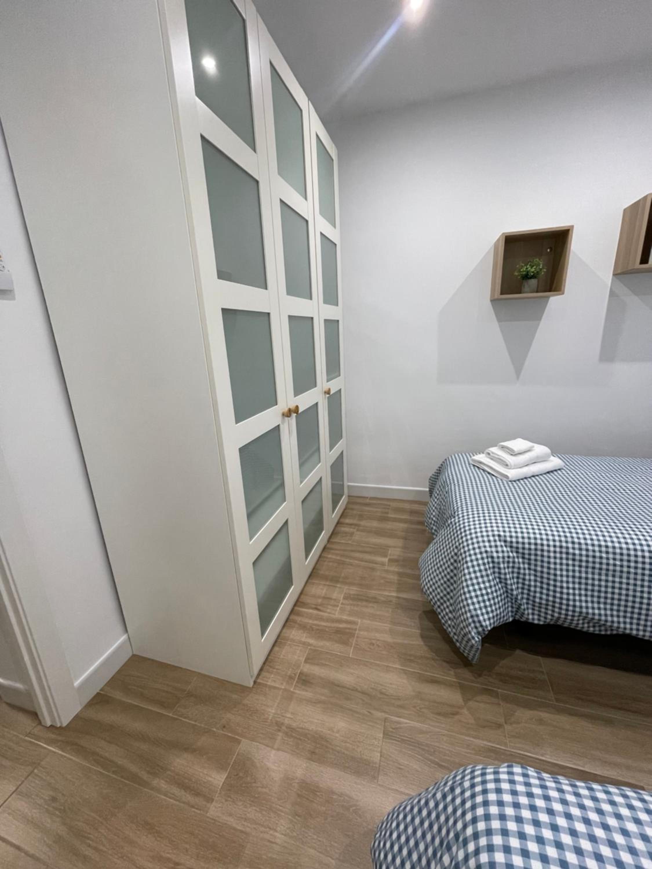 Two-Bedroom House photo 2