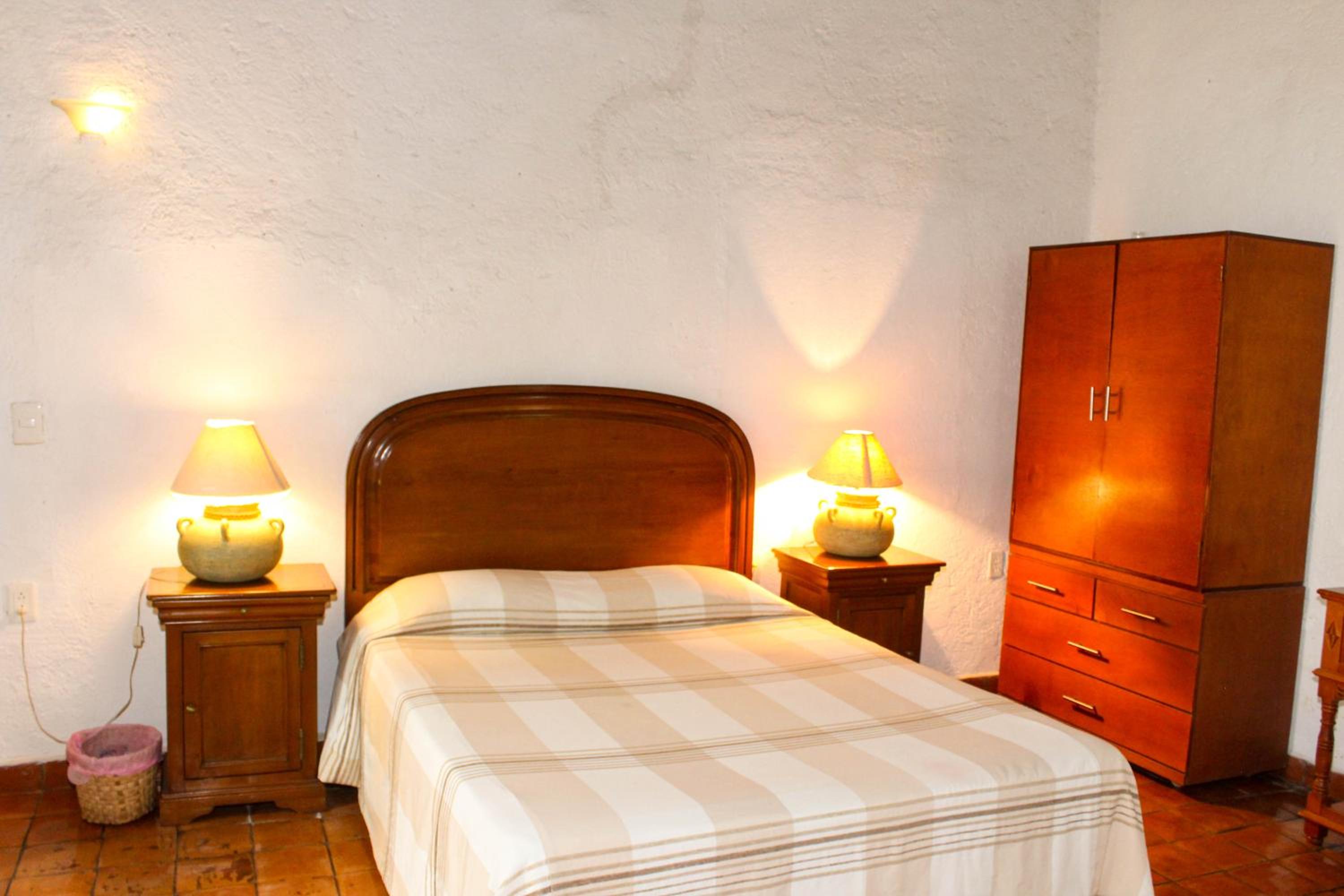 Double Room with Spa Bath photo 3
