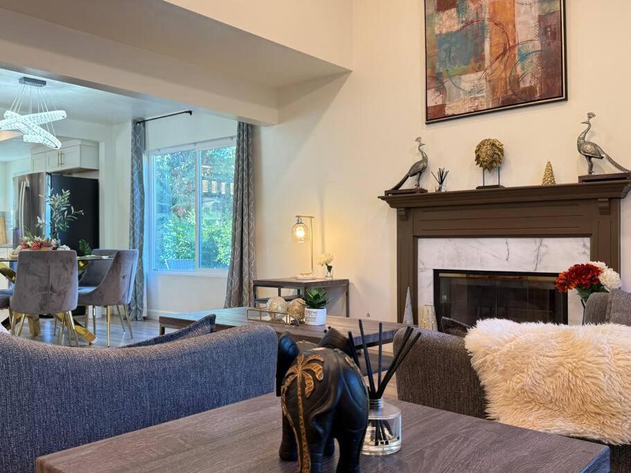 Four-Bedroom House photo 2