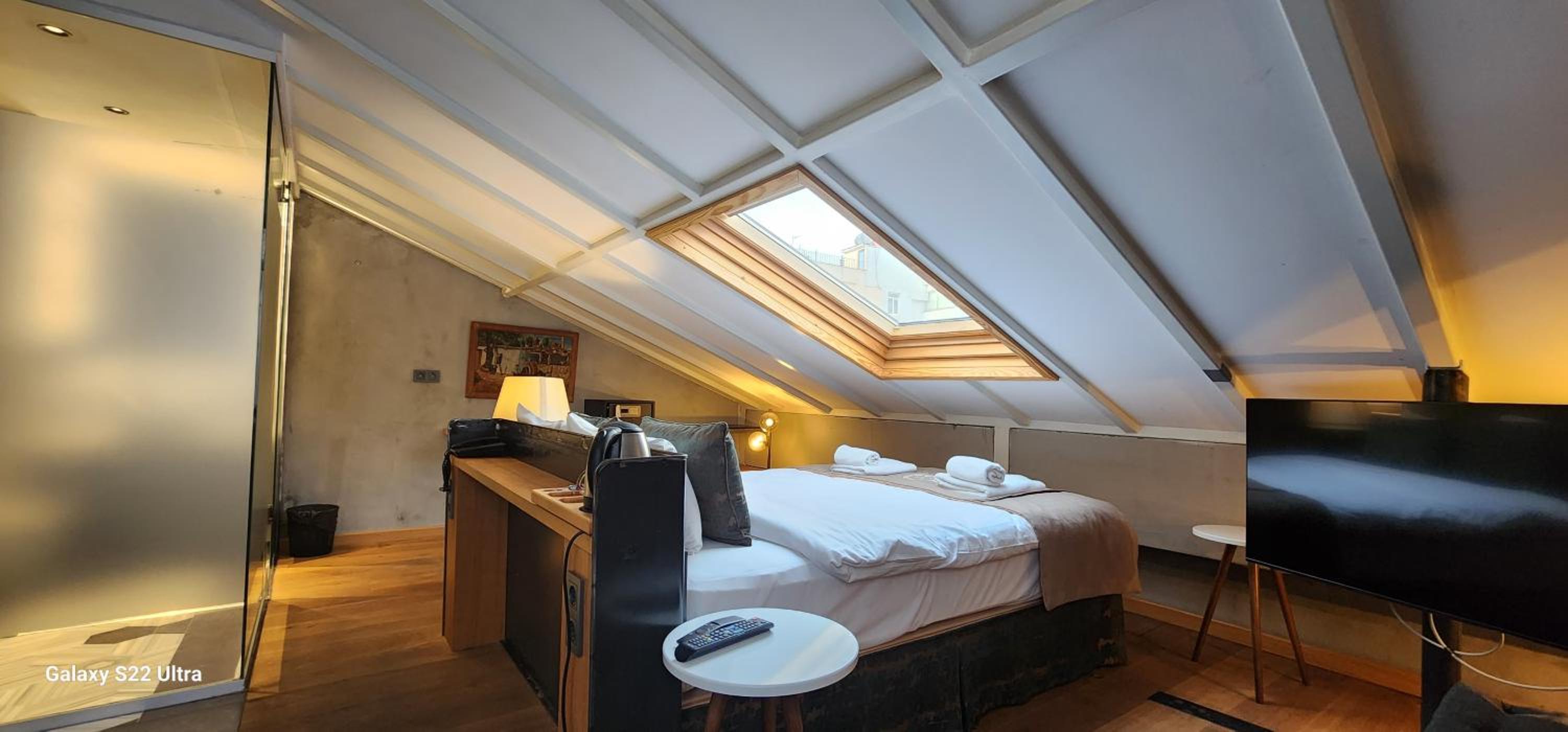 Deluxe Queen Room photo 1