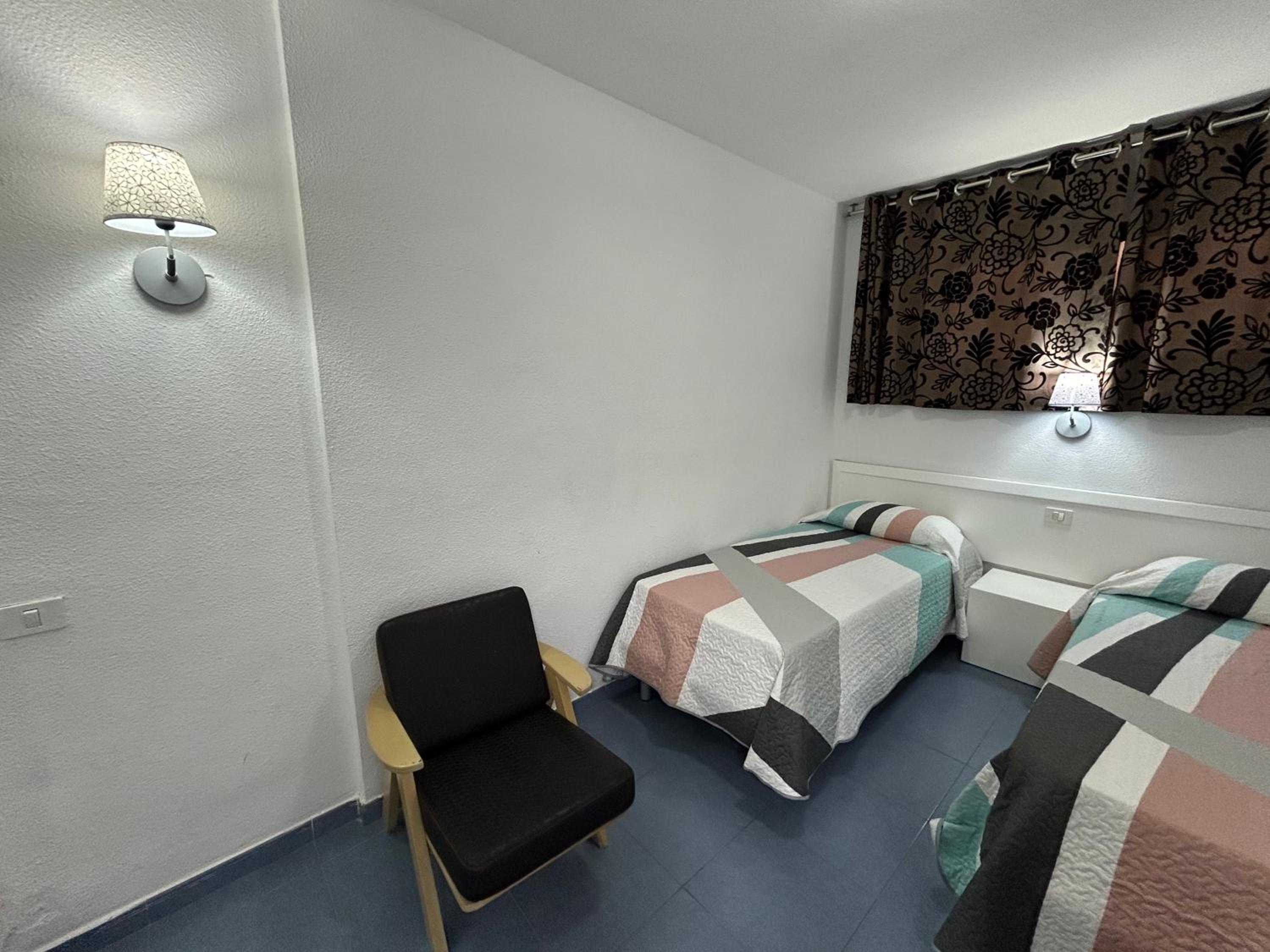 Estudio con terraza