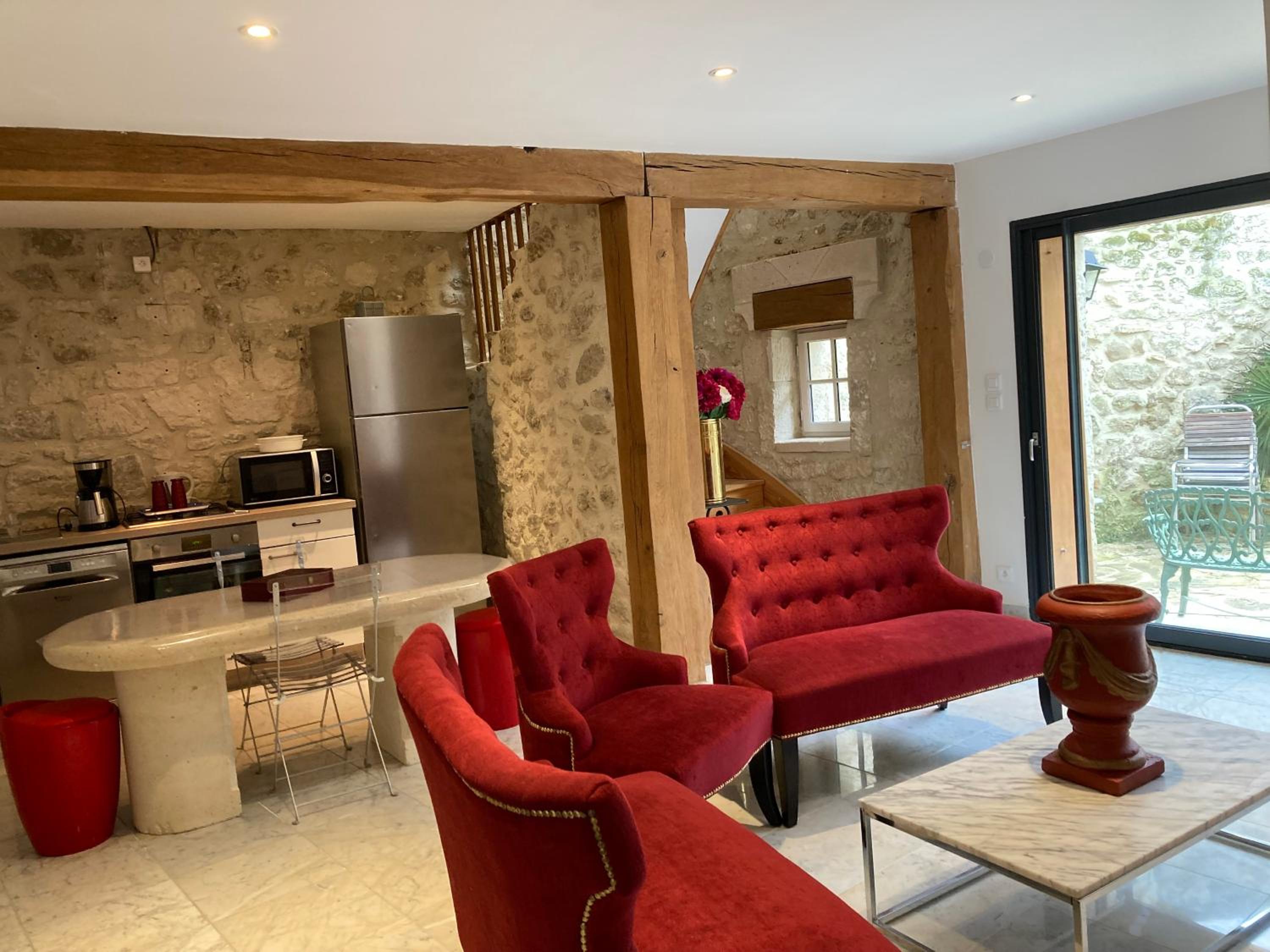 Three-Bedroom House photo 2