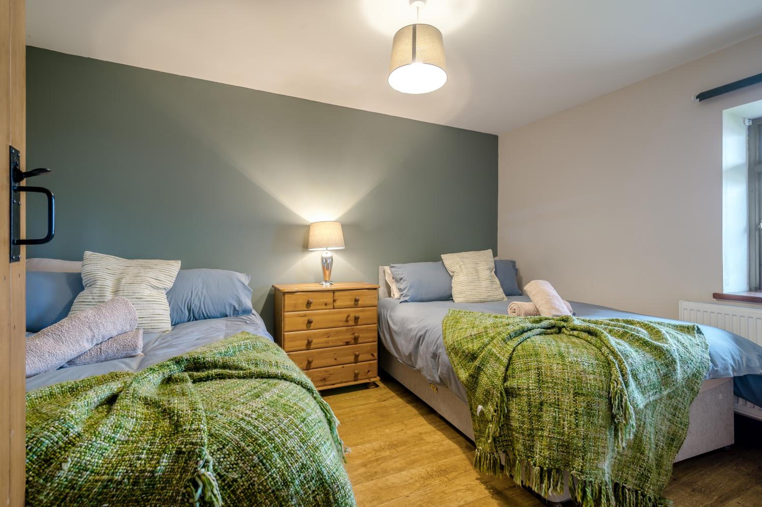 One-Bedroom House - Photo 3