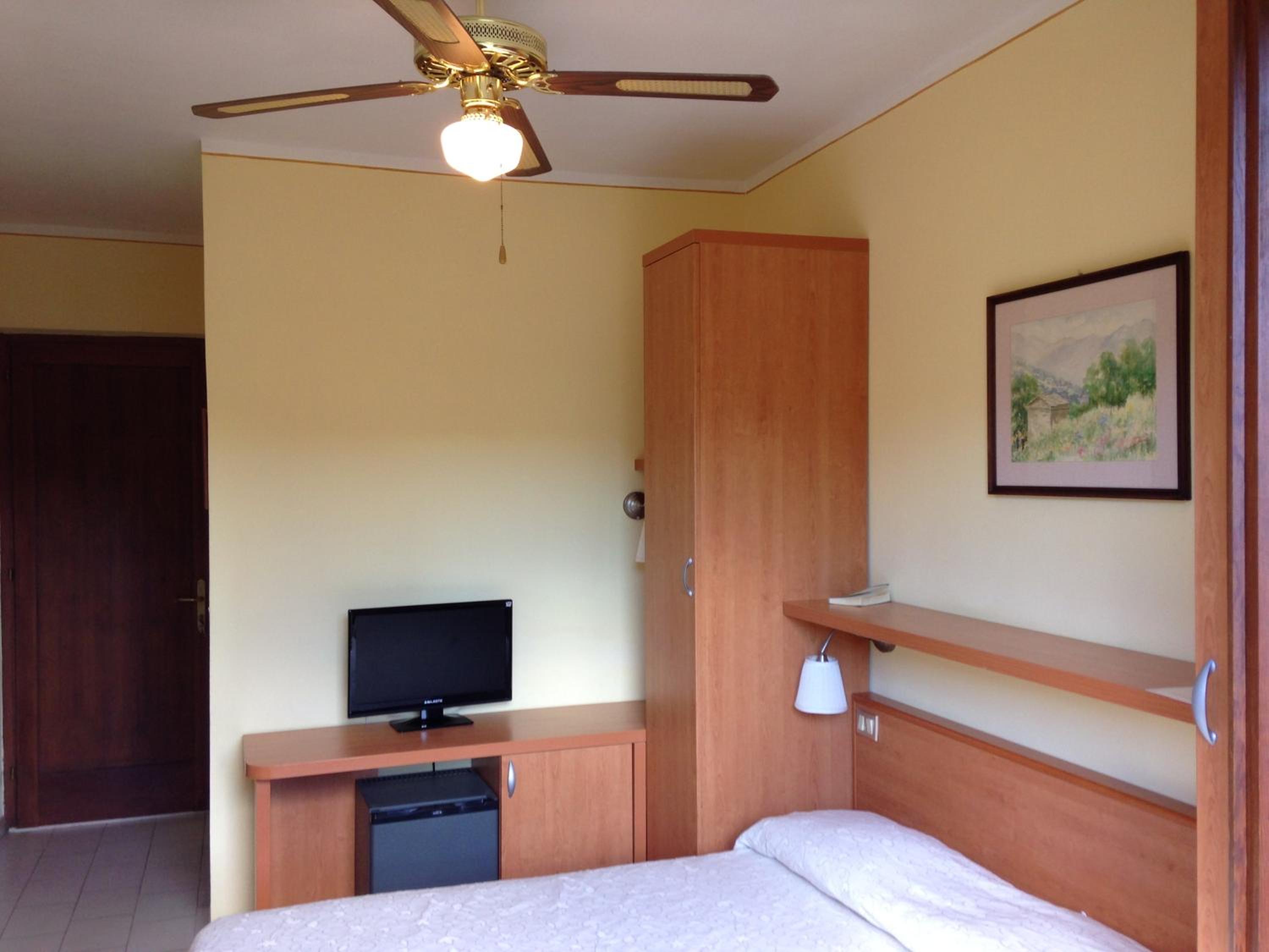 Classic Double Room - Photo 4
