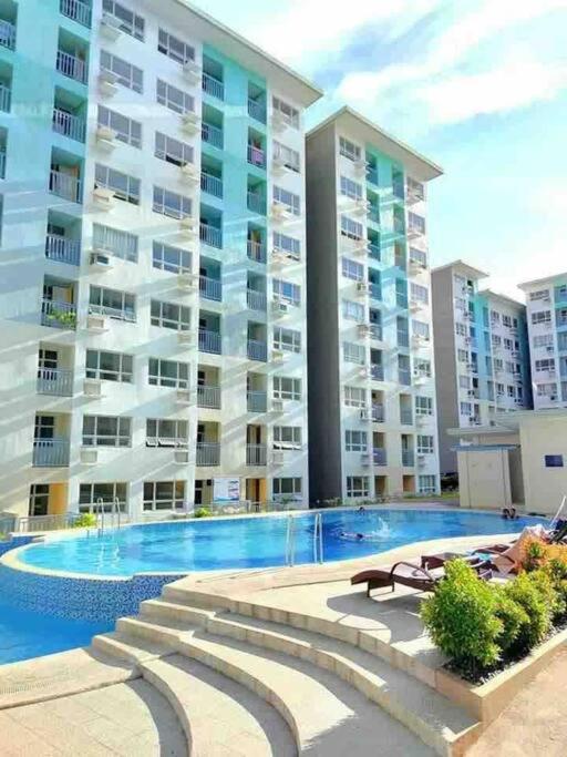Two-Bedroom Apartment with Balcony photo 3