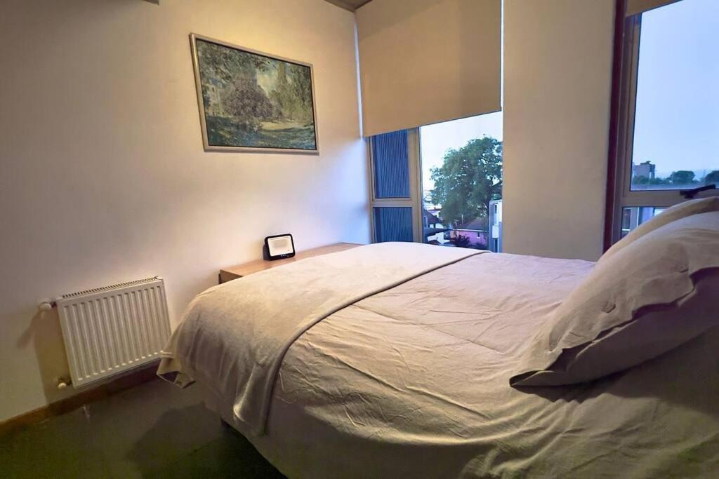 Two-Bedroom Apartment with Terrace and Sea View photo 1