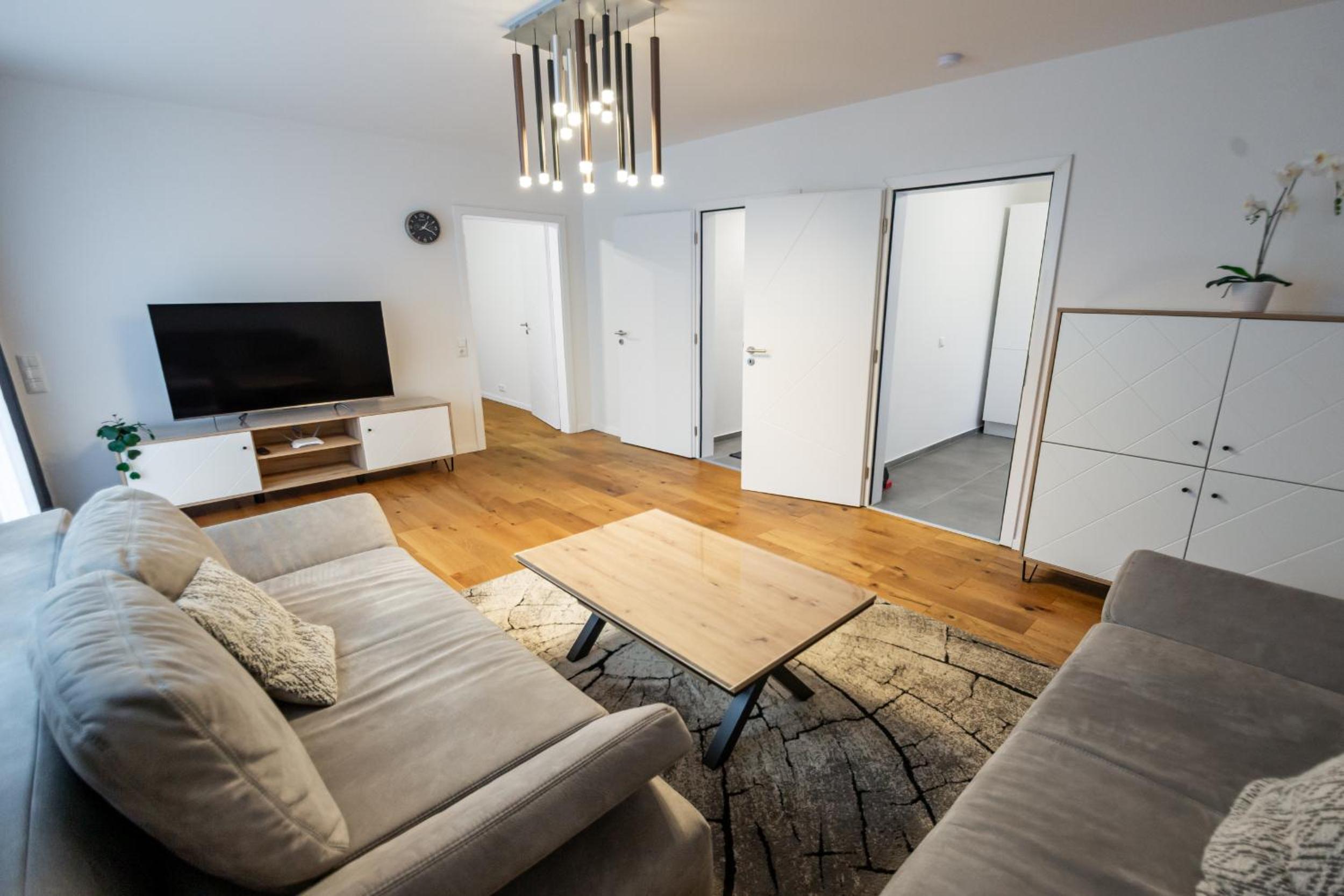 Apartment with Balcony photo 1