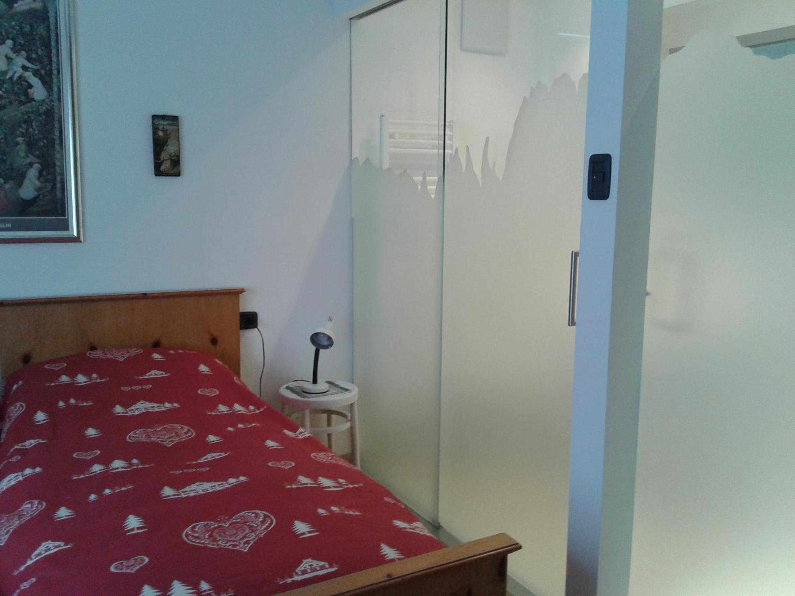 Two-Bedroom Apartment photo 3